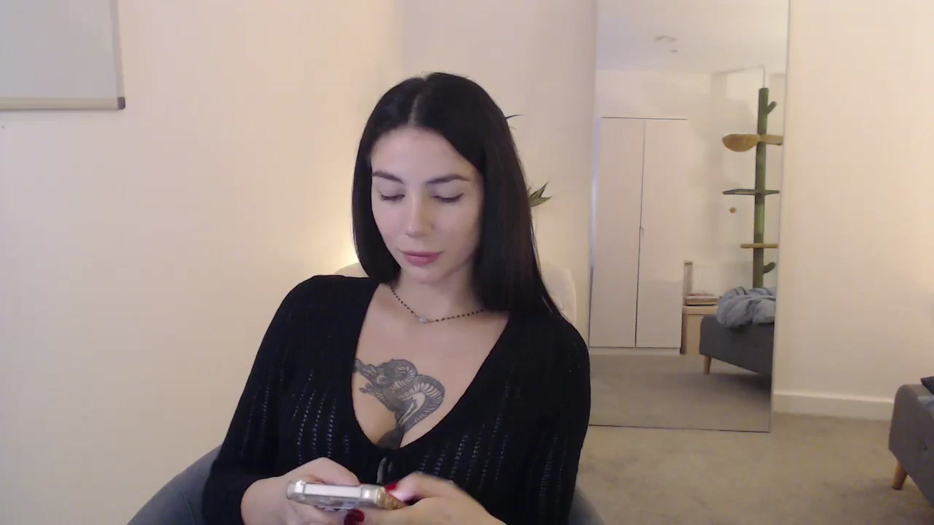 Gallery image thumbnail from anacardi's myfreecams stream on, 10/07/2024, 22:54 image 3 of 20