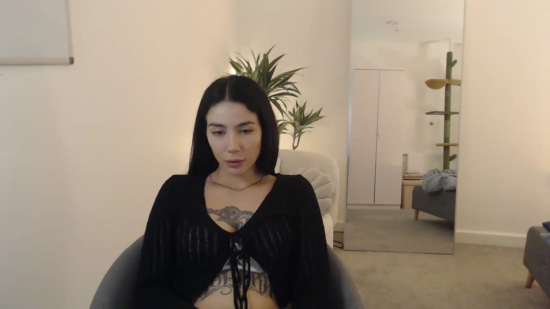 Gallery image thumbnail from anacardi's myfreecams stream on, 10/07/2024, 22:54 image 10 of 20