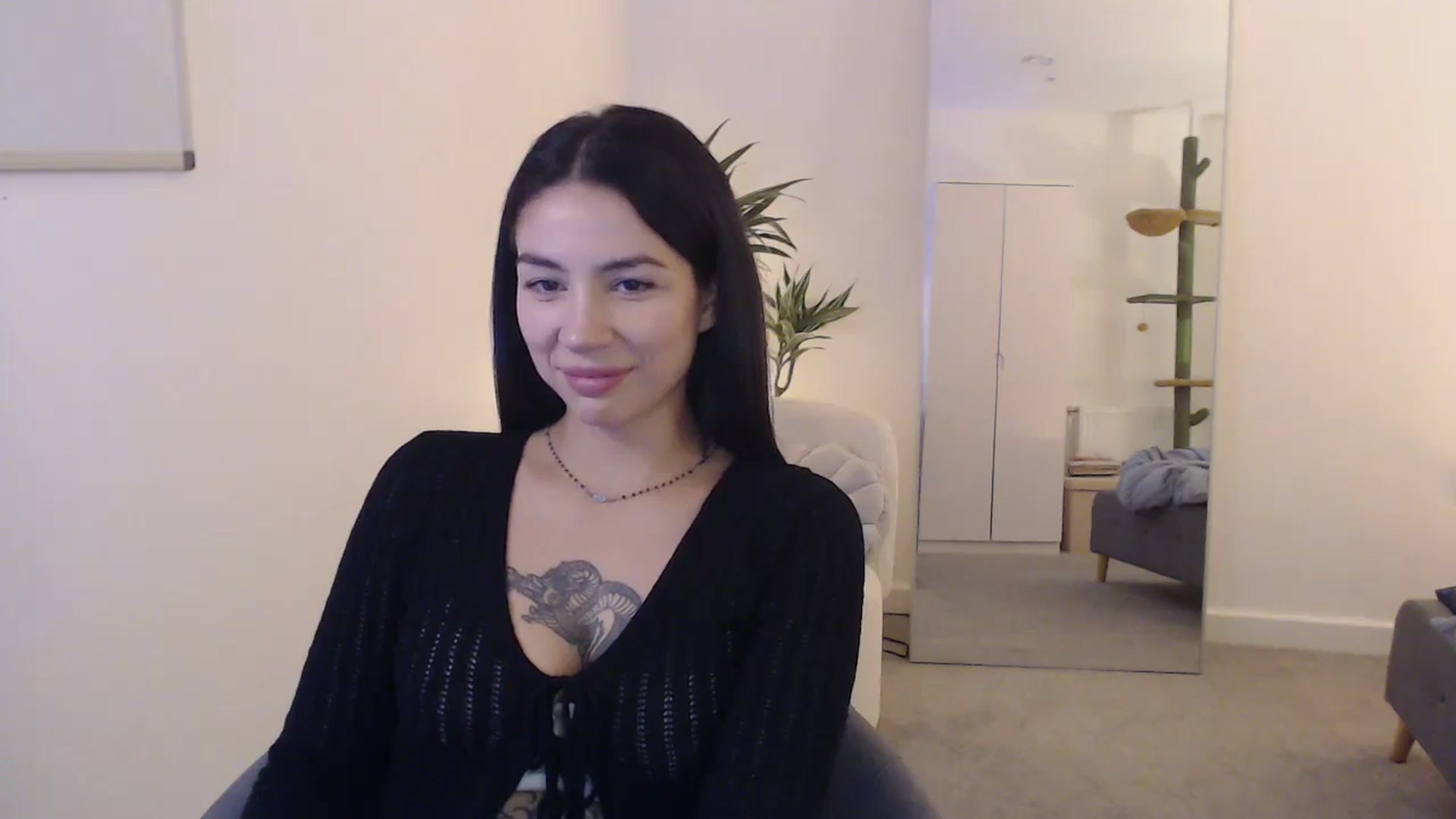 Gallery image thumbnail from anacardi's myfreecams stream on, 10/07/2024, 22:54 image 2 of 20