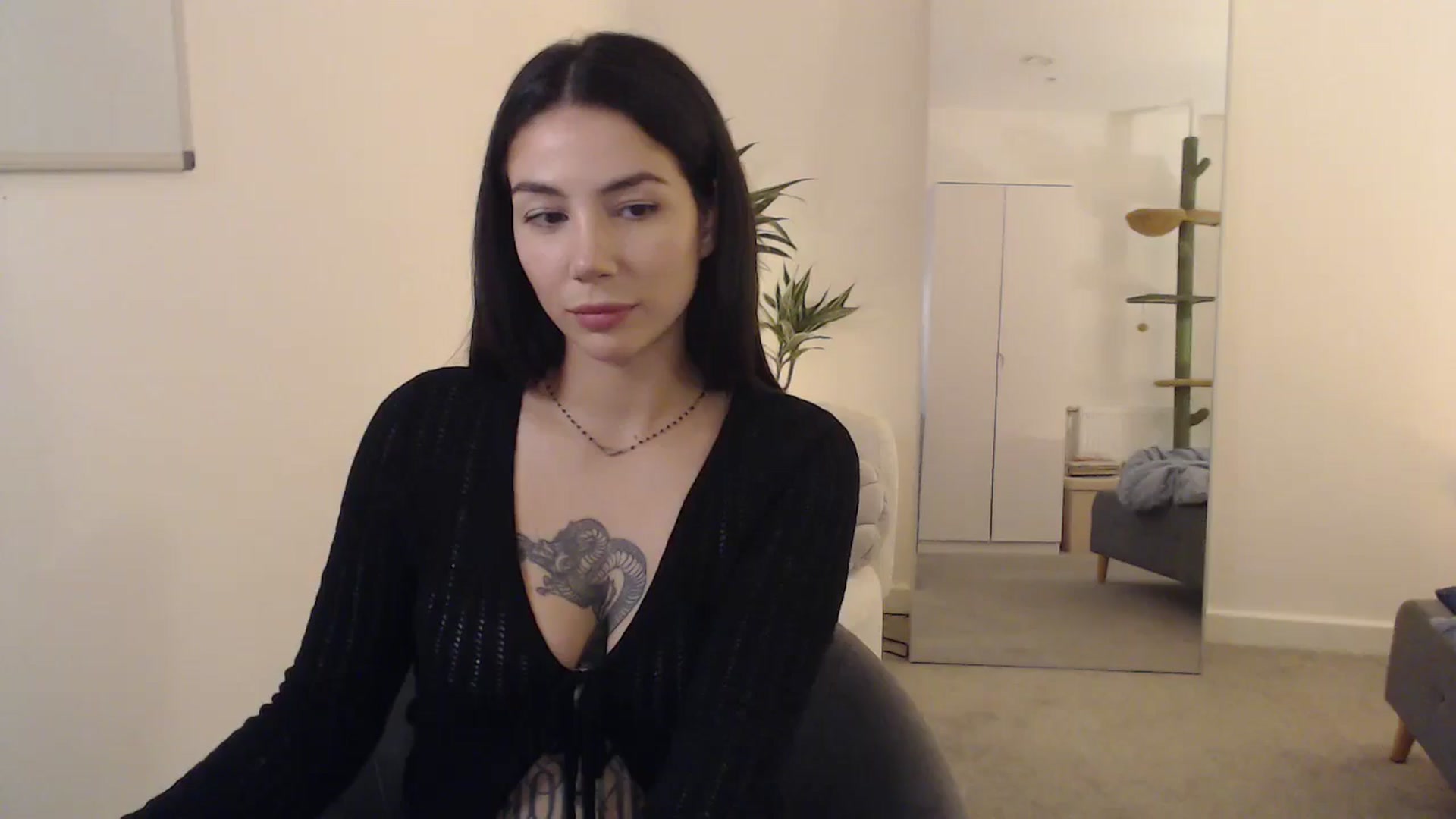 Gallery image thumbnail from anacardi's myfreecams stream on, 10/07/2024, 22:54 image 6 of 20