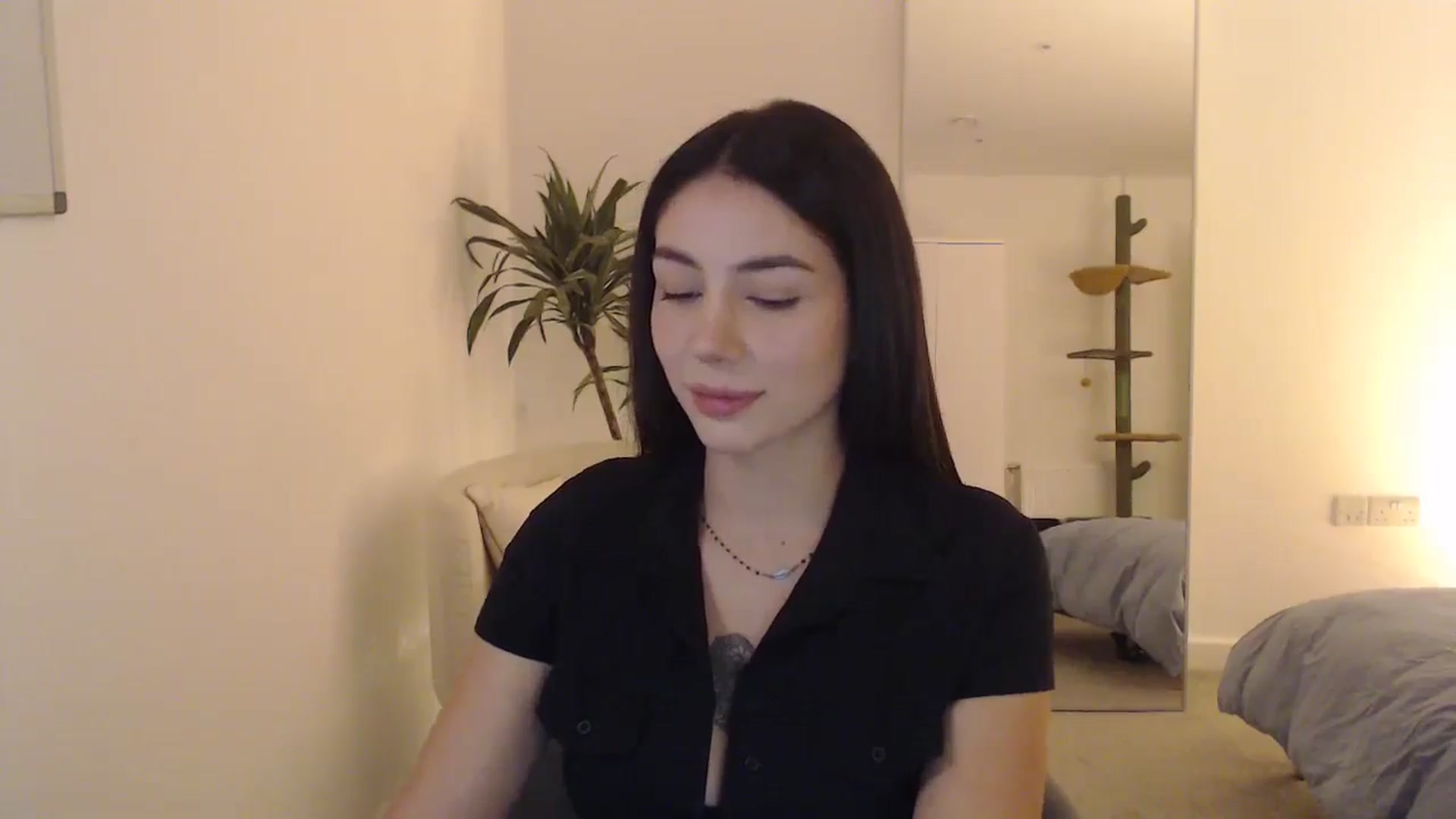 Gallery image thumbnail from anacardi's myfreecams stream on, 10/12/2024, 18:06 image 19 of 20