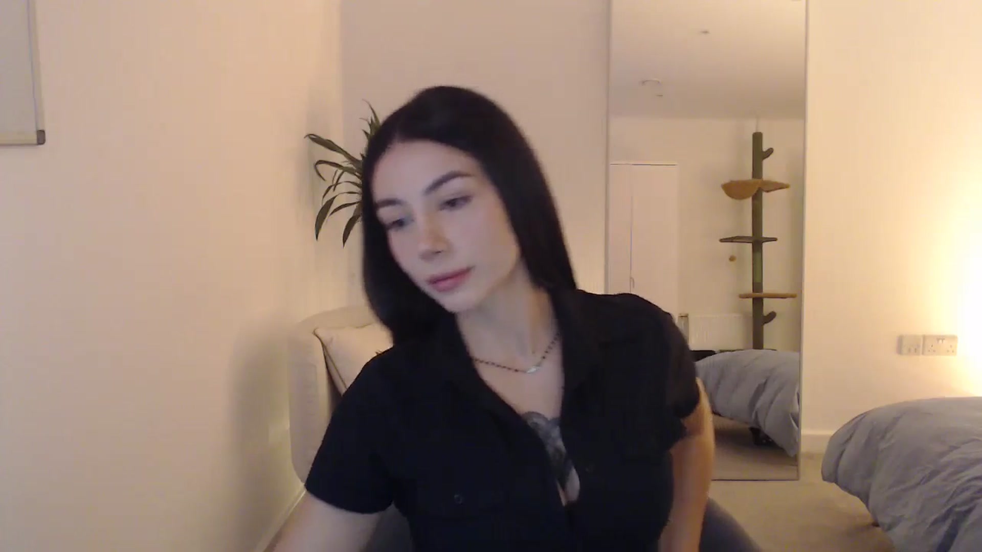 Gallery image thumbnail from anacardi's myfreecams stream on, 10/12/2024, 18:06 image 9 of 20