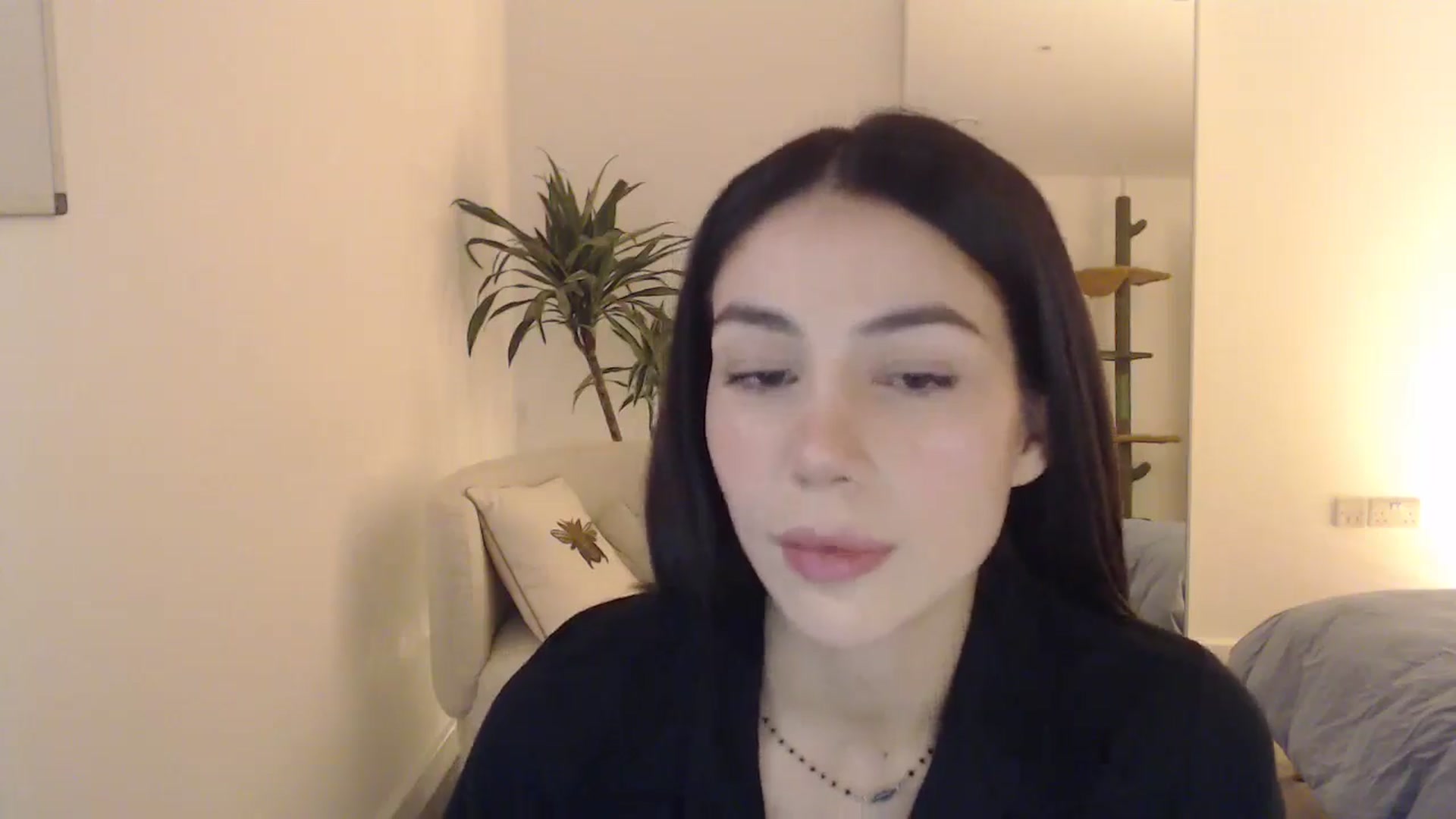 Gallery image thumbnail from anacardi's myfreecams stream on, 10/12/2024, 18:06 image 17 of 20