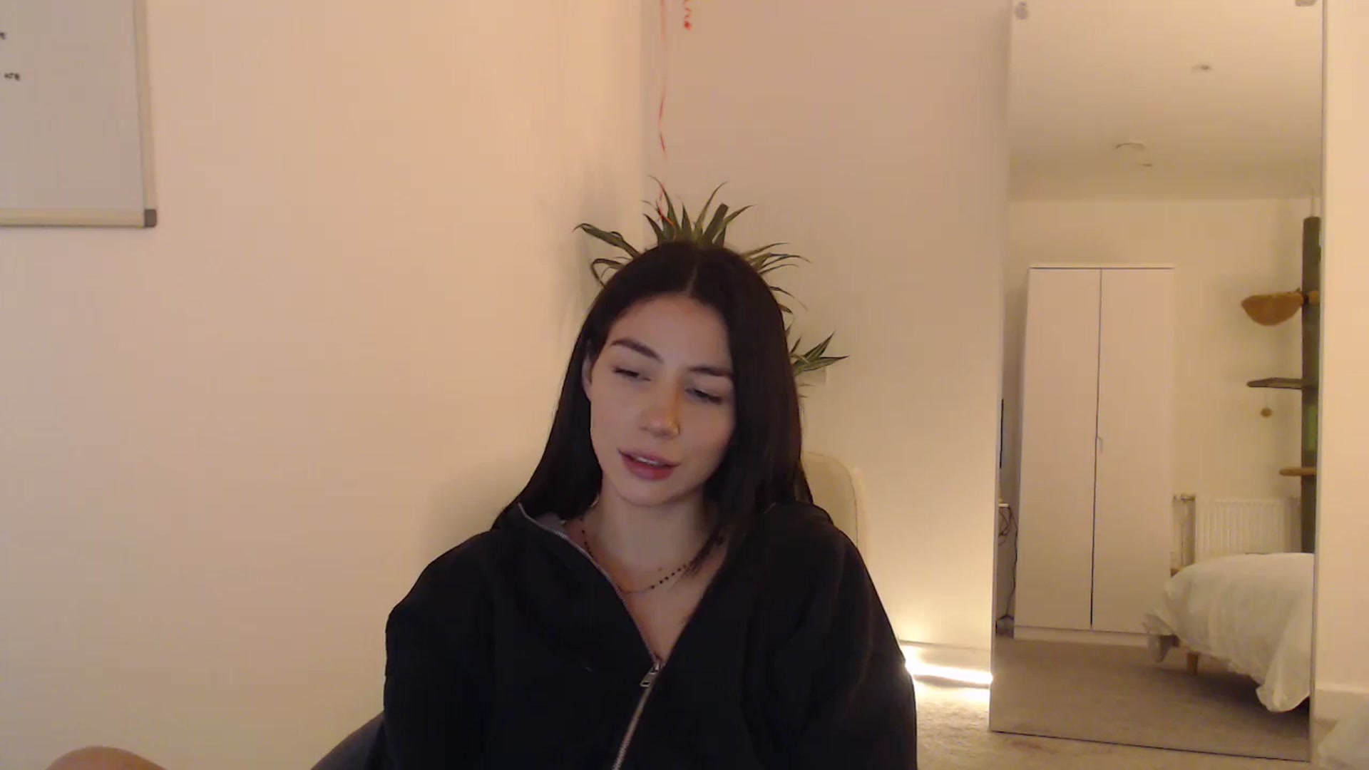 Gallery image thumbnail from anacardi's myfreecams stream on, 10/12/2024, 23:56 image 19 of 20