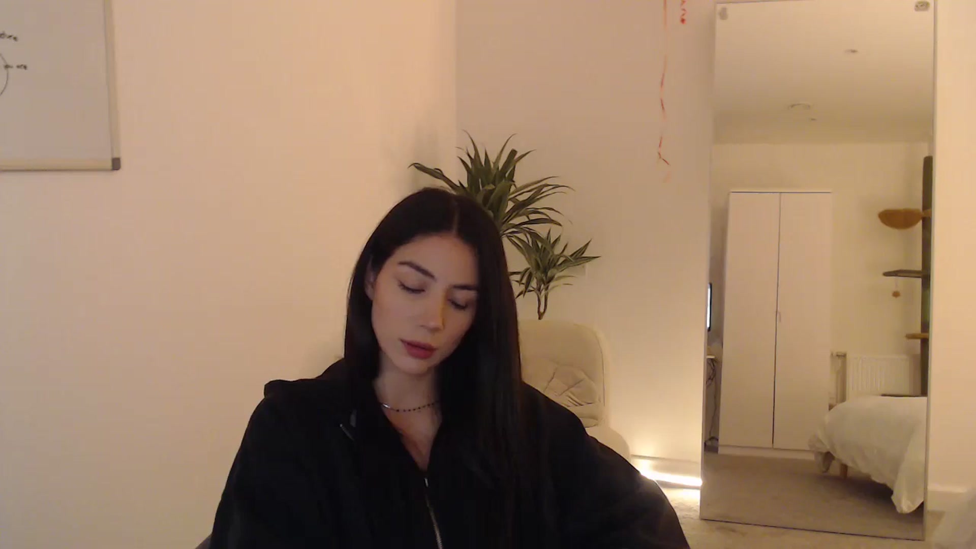 Gallery image thumbnail from anacardi's myfreecams stream on, 10/12/2024, 23:56 image 2 of 20