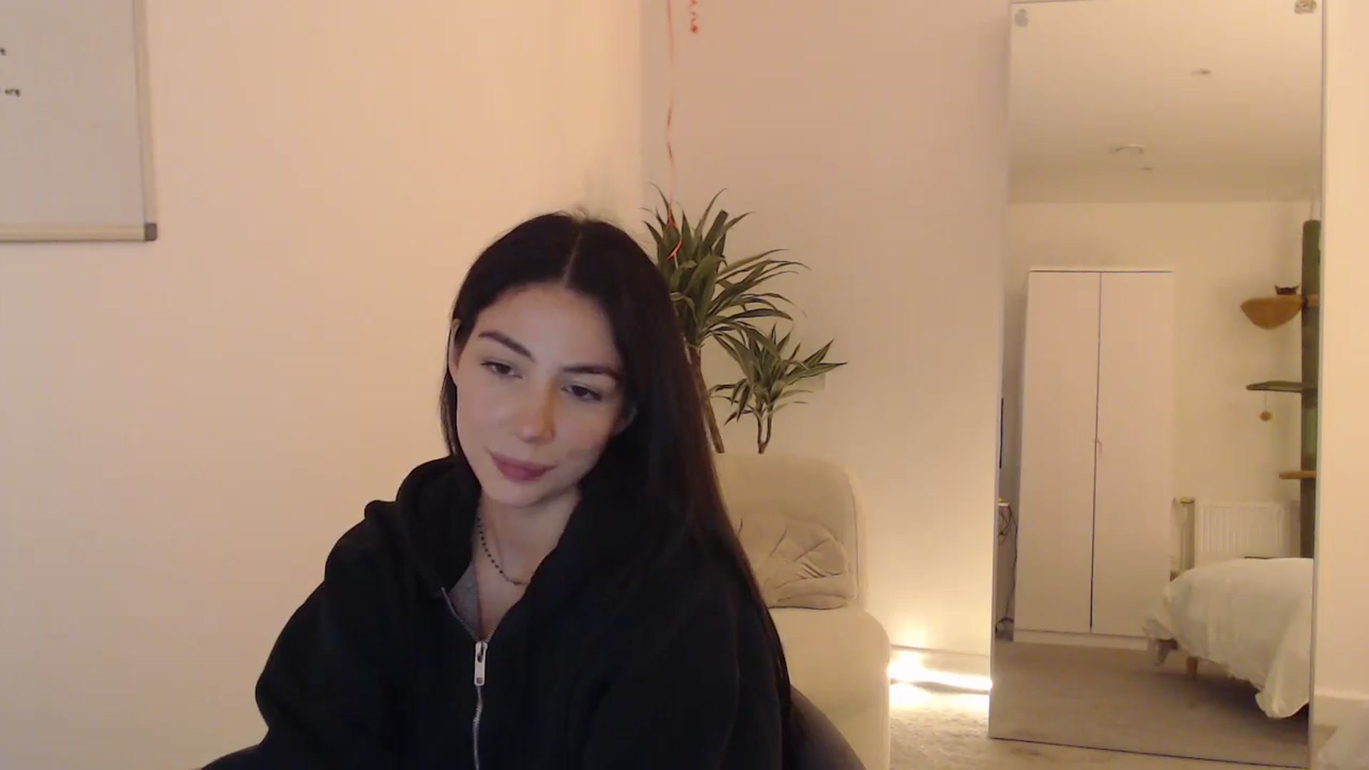 Gallery image thumbnail from anacardi's myfreecams stream on, 10/12/2024, 23:56 image 16 of 20