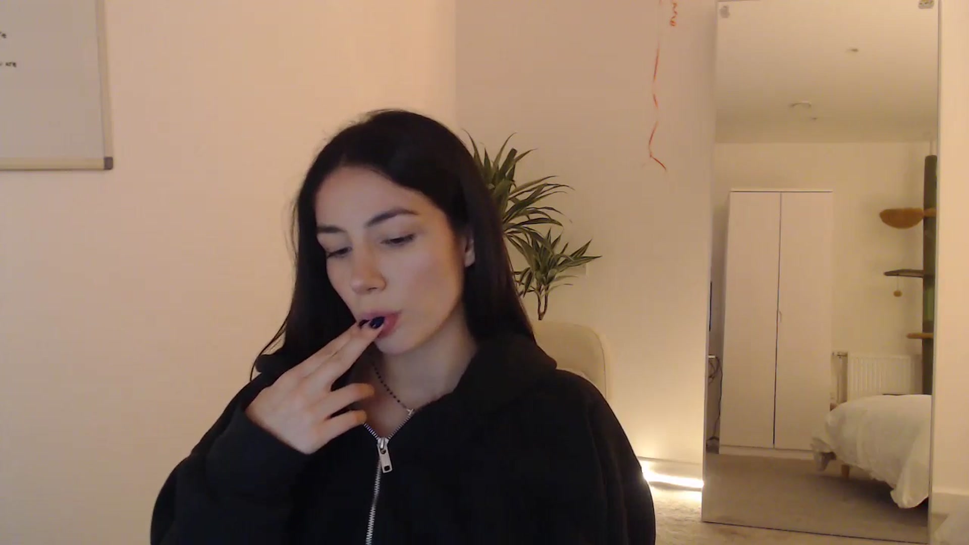 Gallery image thumbnail from anacardi's myfreecams stream on, 10/12/2024, 23:56 image 12 of 20