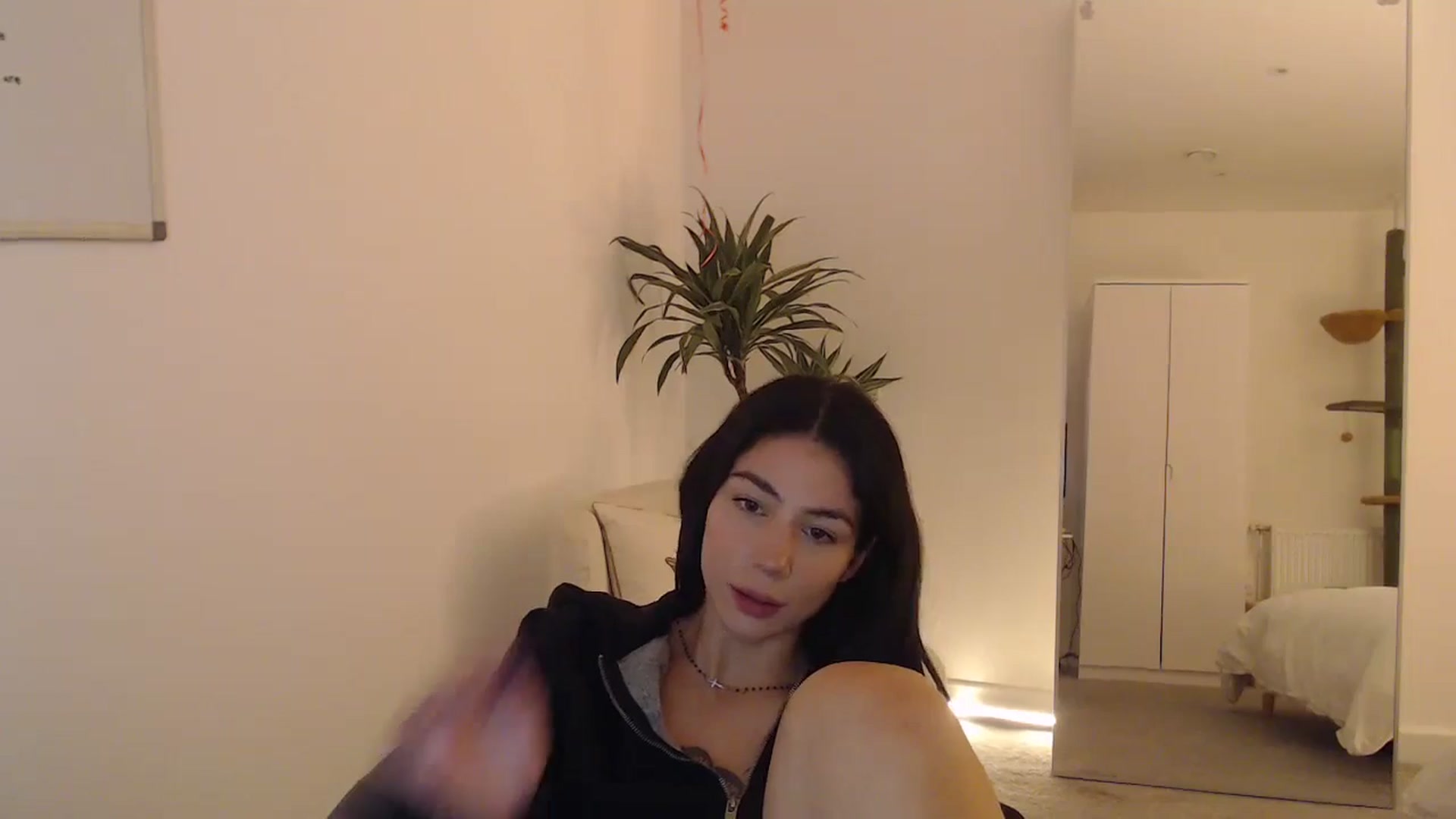 Gallery image thumbnail from anacardi's myfreecams stream on, 10/13/2024, 01:00 image 7 of 20