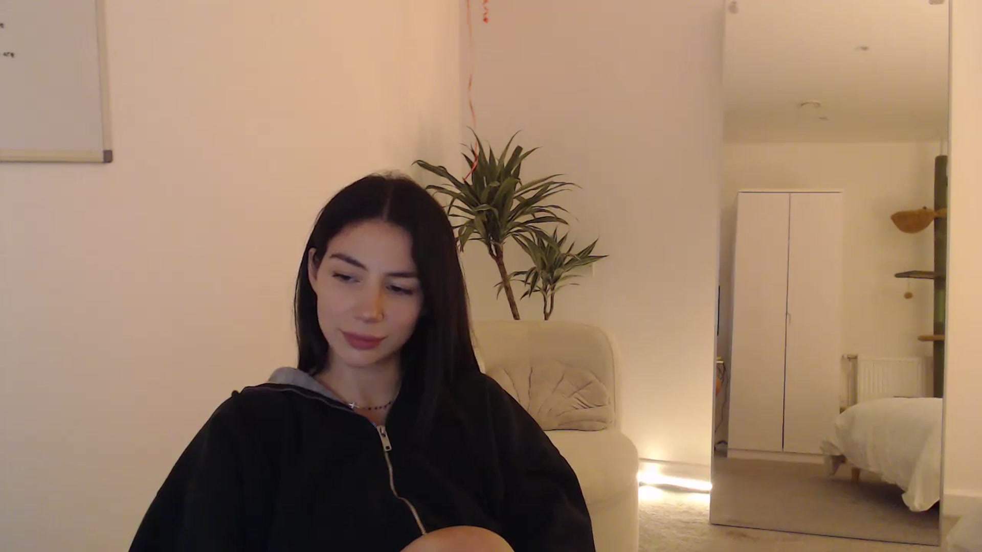 Gallery image thumbnail from anacardi's myfreecams stream on, 10/13/2024, 01:00 image 20 of 20