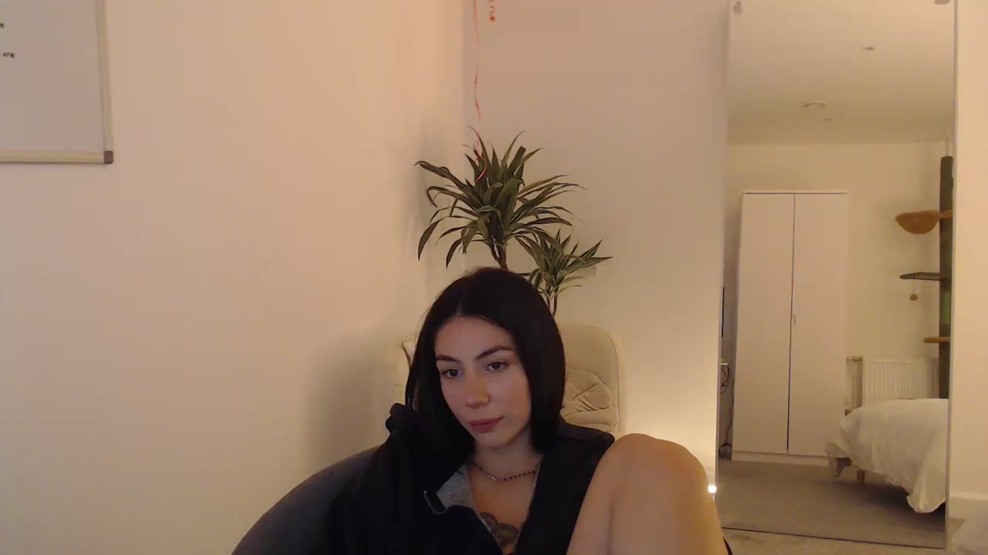 Gallery image thumbnail from anacardi's myfreecams stream on, 10/13/2024, 01:00 image 8 of 20