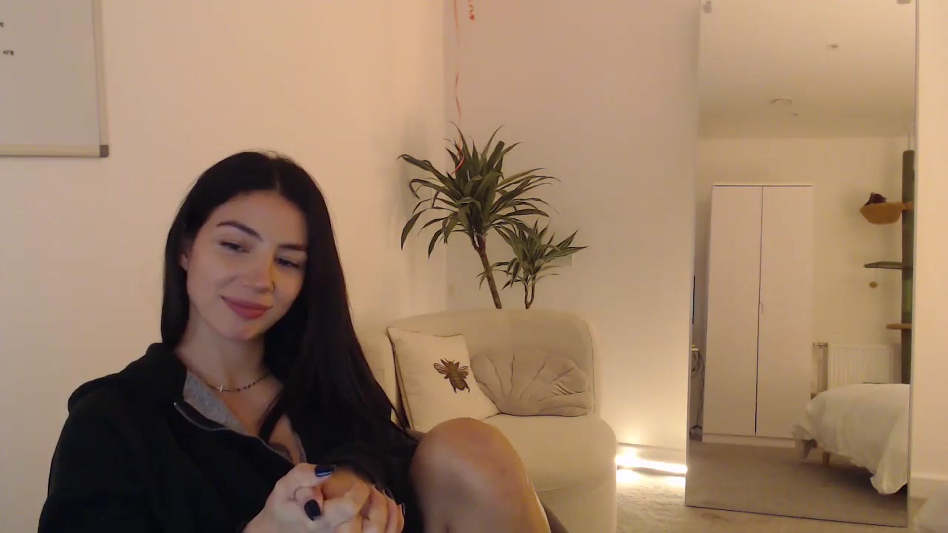 Gallery image thumbnail from anacardi's myfreecams stream on, 10/13/2024, 01:00 image 12 of 20