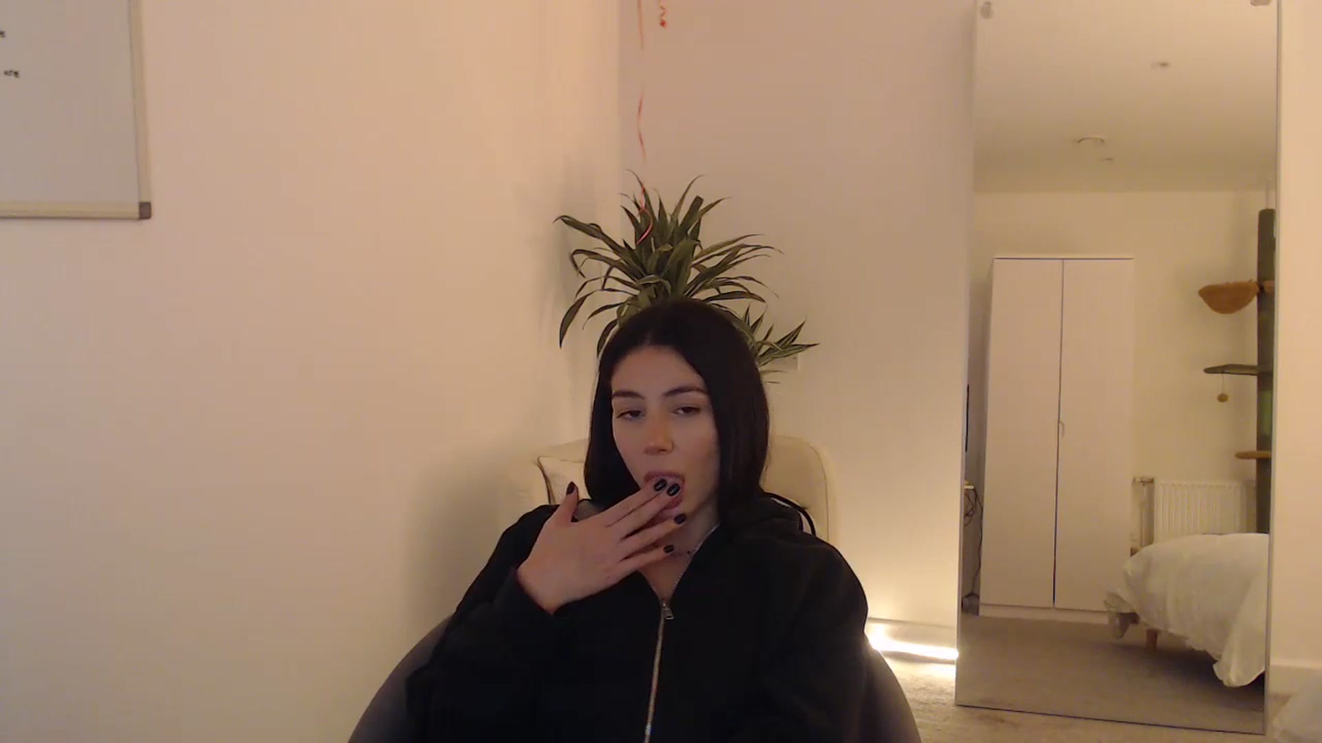 Gallery image thumbnail from anacardi's myfreecams stream on, 10/13/2024, 01:00 image 2 of 20