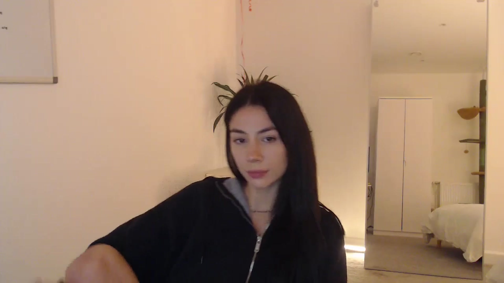 Gallery image thumbnail from anacardi's myfreecams stream on, 10/13/2024, 01:00 image 16 of 20