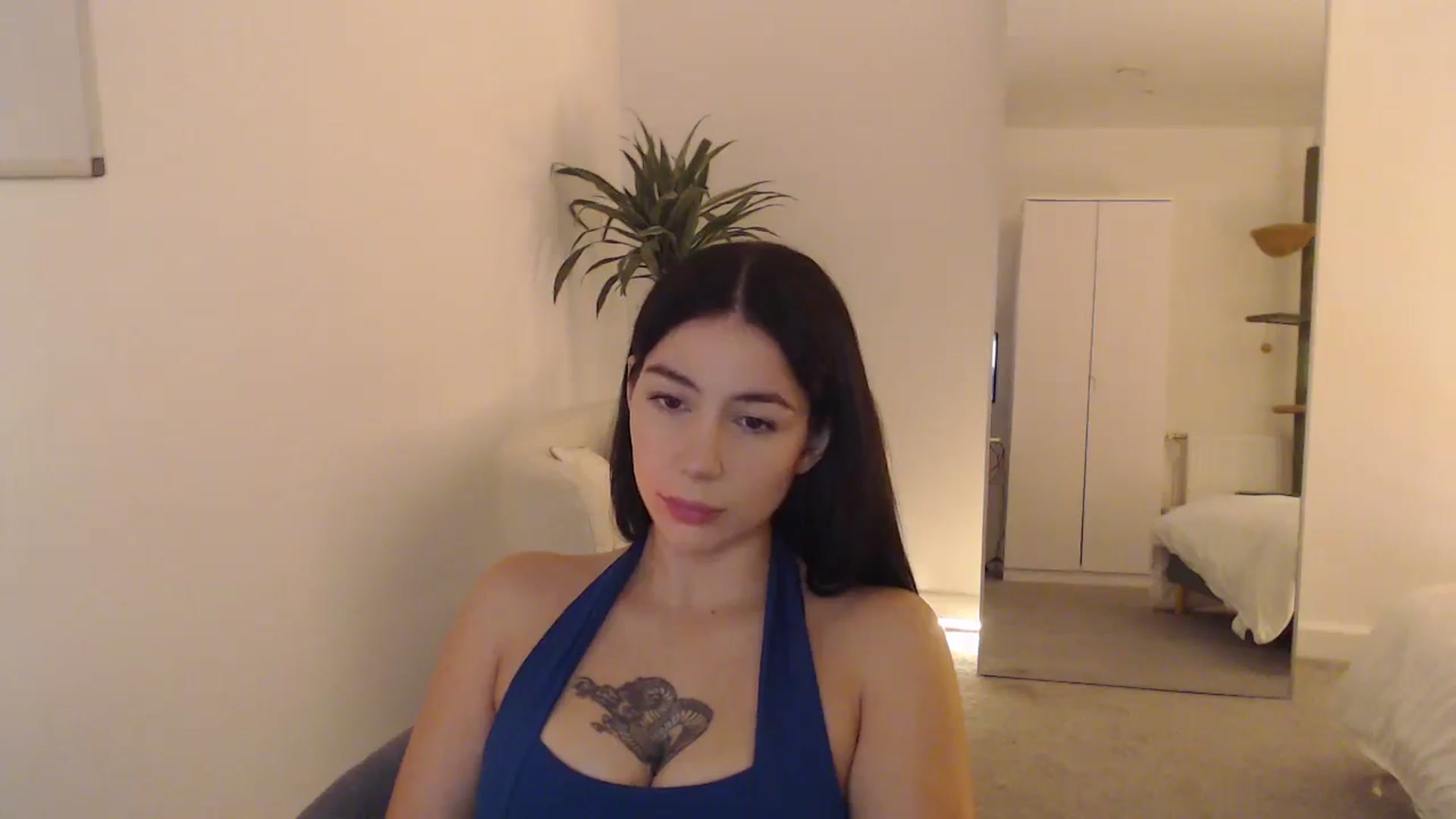 Gallery image thumbnail from anacardi's myfreecams stream on, 10/15/2024, 20:14 image 10 of 20