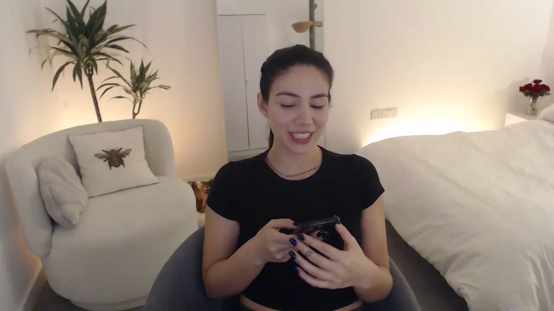 Gallery image thumbnail from anacardi's myfreecams stream on, 10/22/2024, 23:26 image 9 of 20