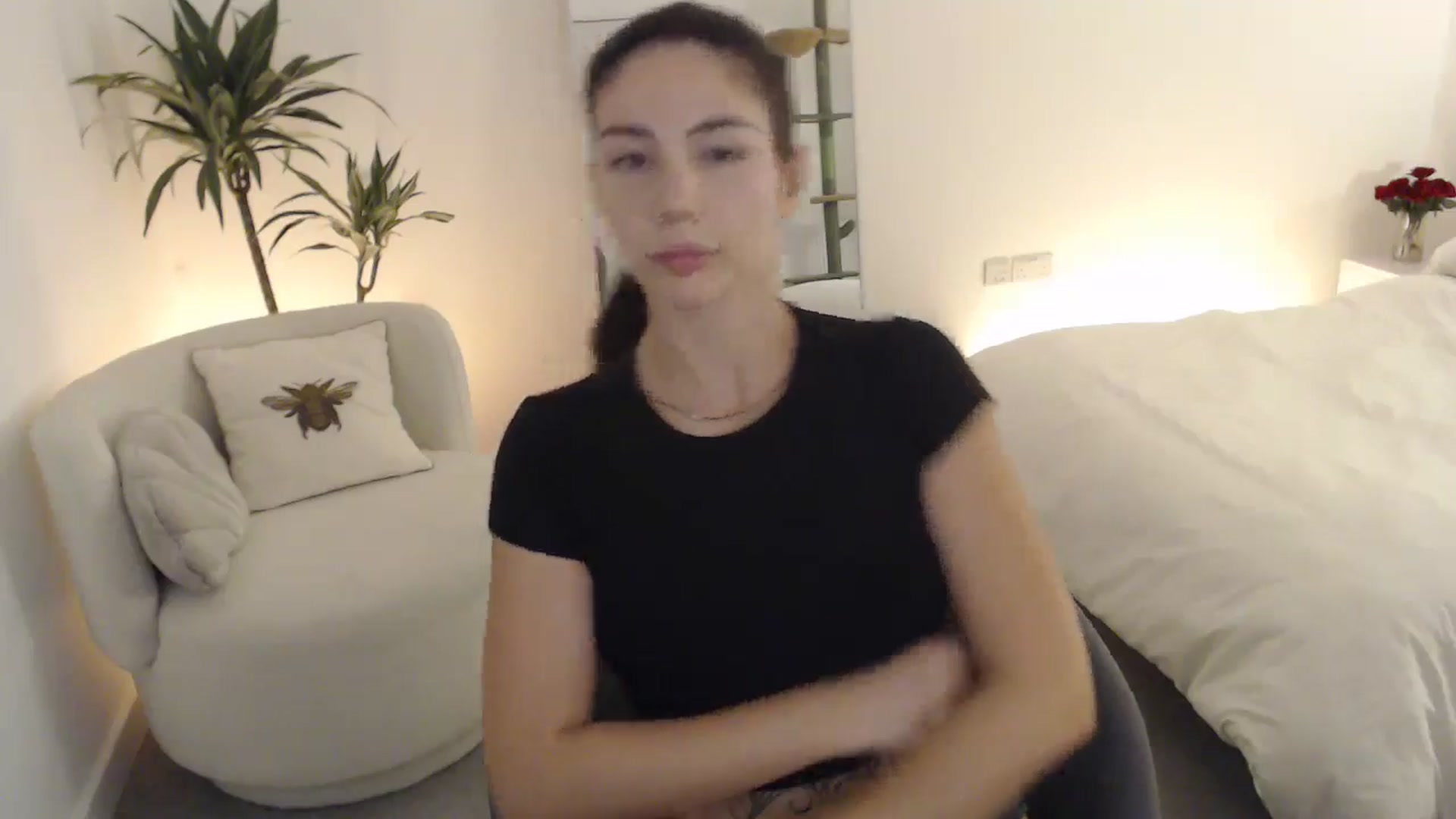 Gallery image thumbnail from anacardi's myfreecams stream on, 10/22/2024, 23:26 image 2 of 20