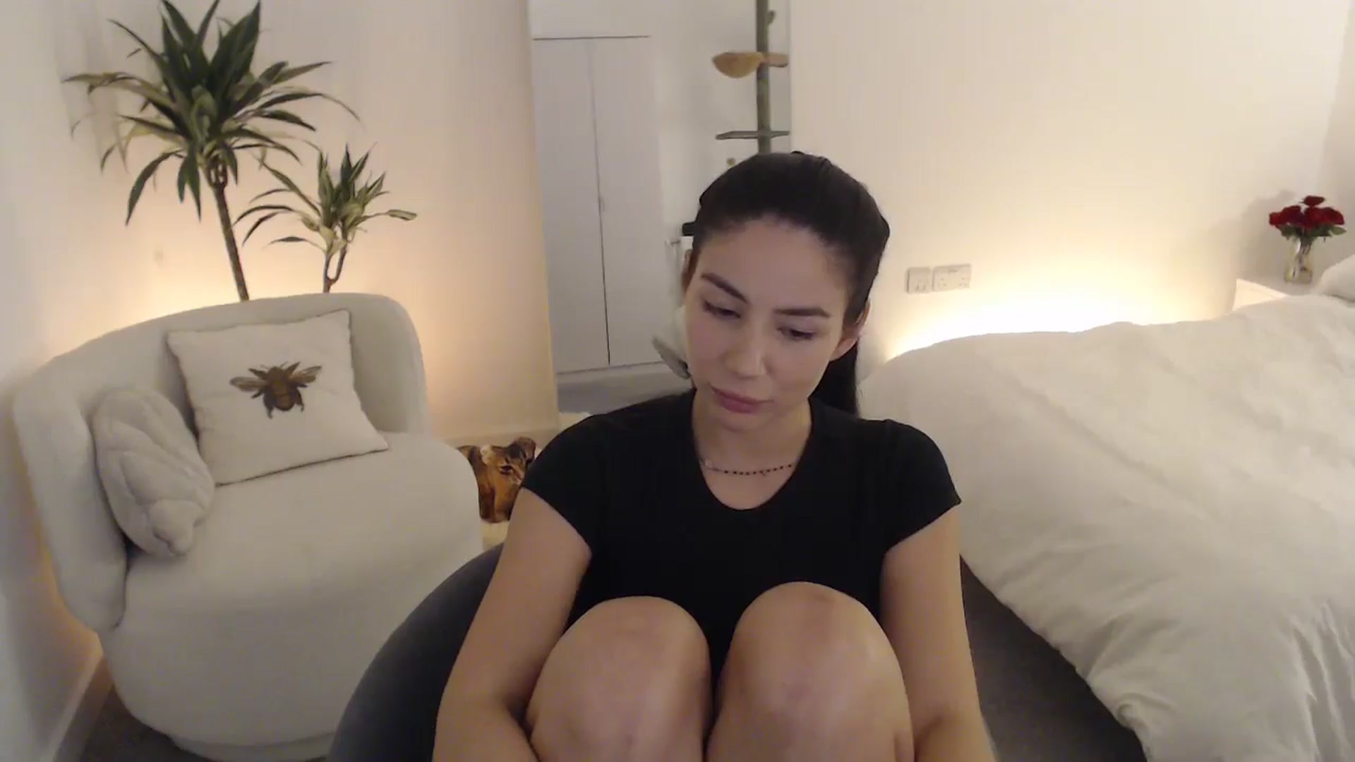 Gallery image thumbnail from anacardi's myfreecams stream on, 10/22/2024, 23:26 image 7 of 20