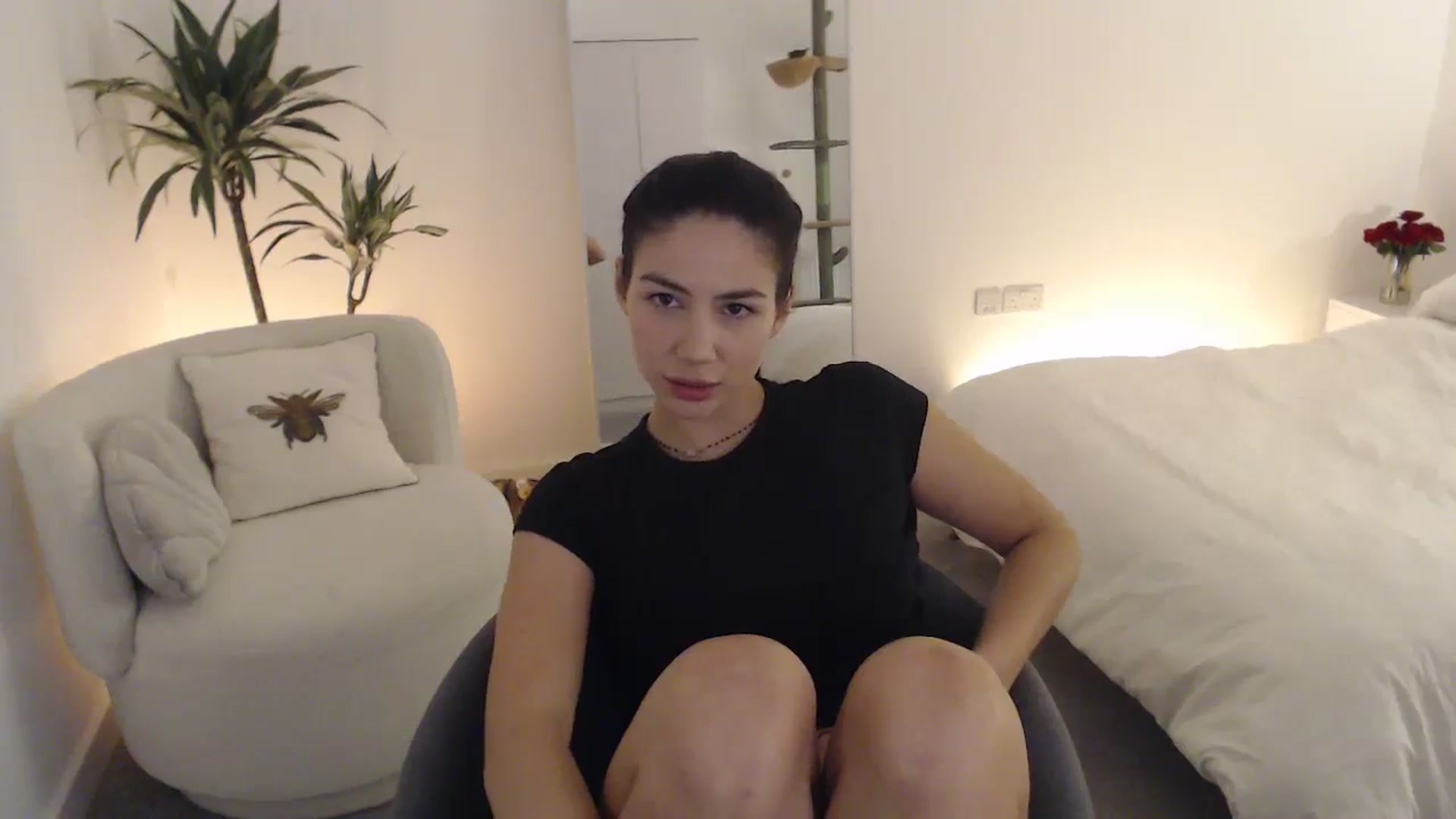 Gallery image thumbnail from anacardi's myfreecams stream on, 10/22/2024, 23:26 image 10 of 20