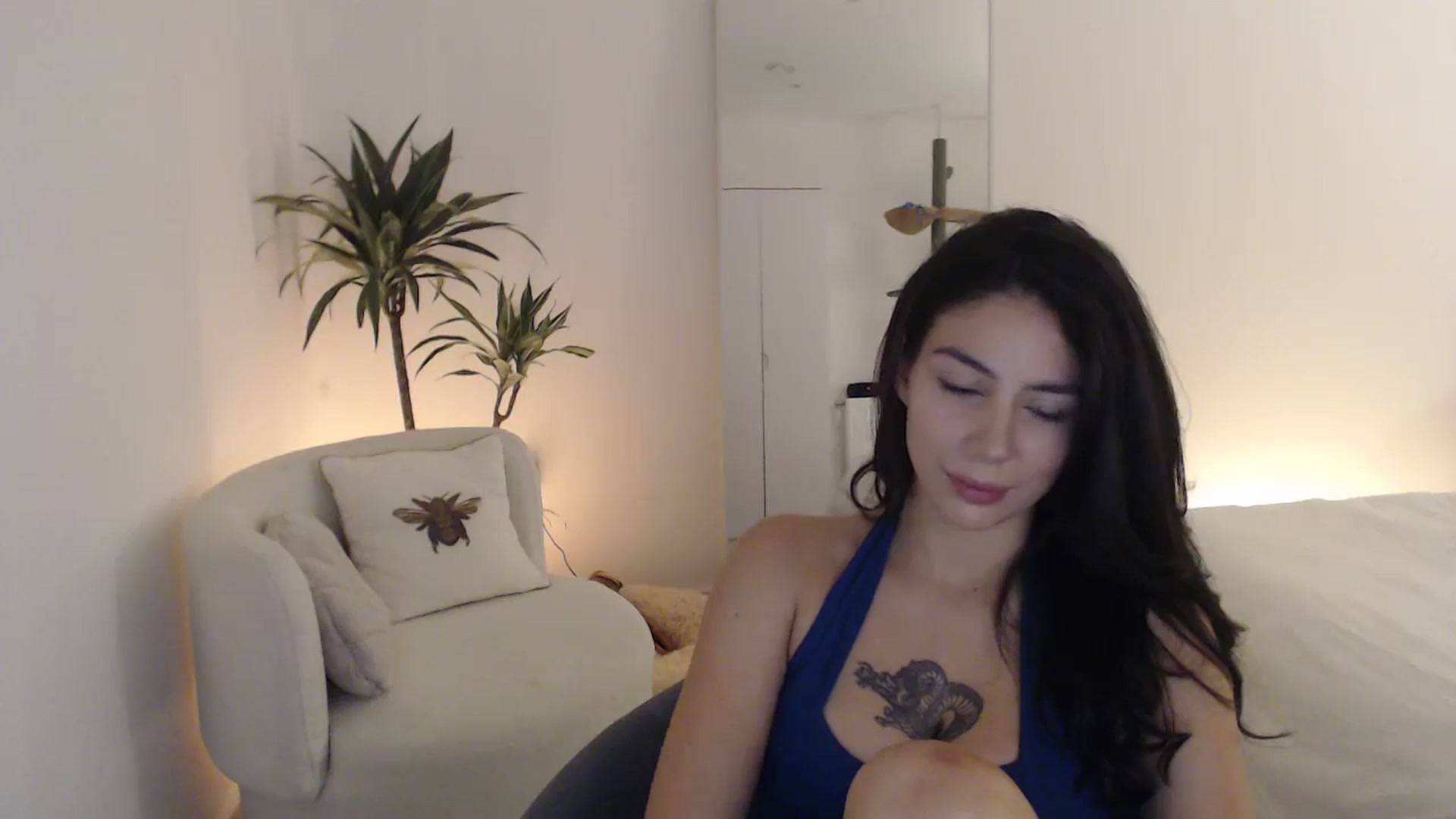Gallery image thumbnail from anacardi's myfreecams stream on, 10/24/2024, 22:15 image 10 of 20