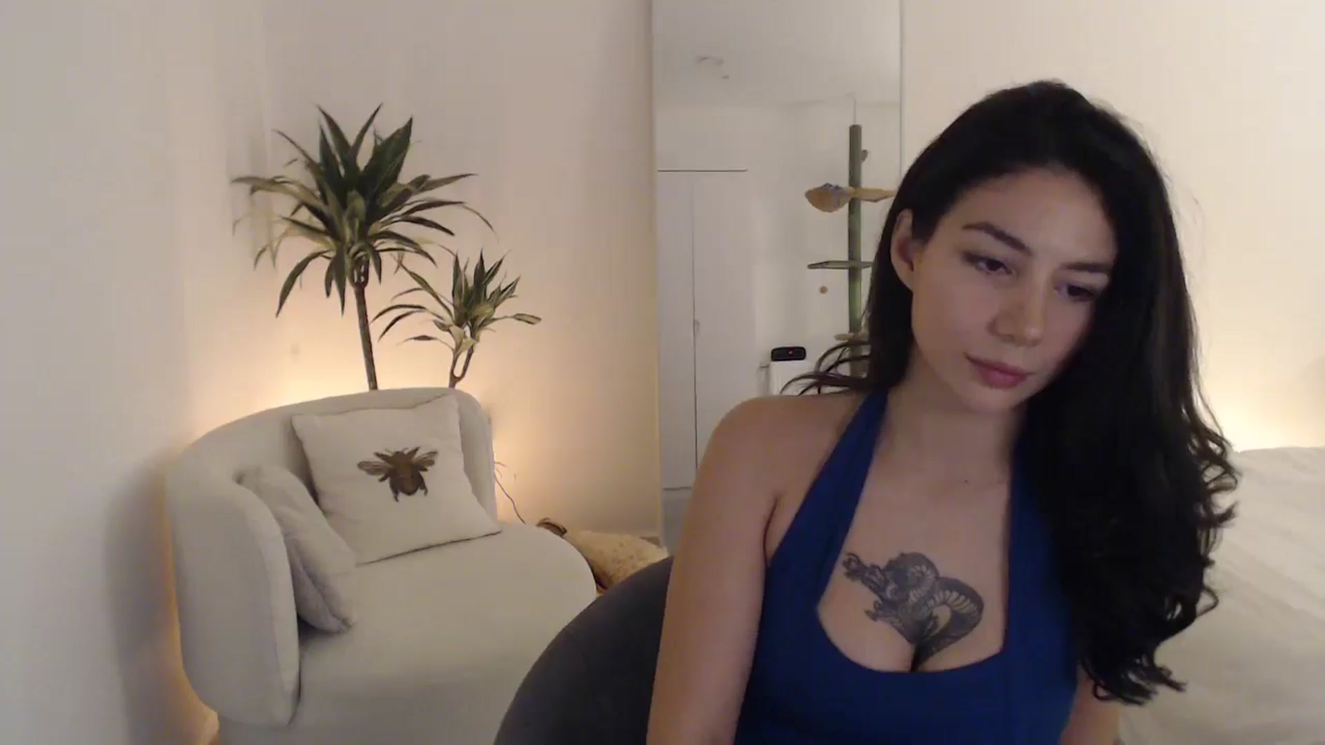 Gallery image thumbnail from anacardi's myfreecams stream on, 10/24/2024, 22:15 image 15 of 20