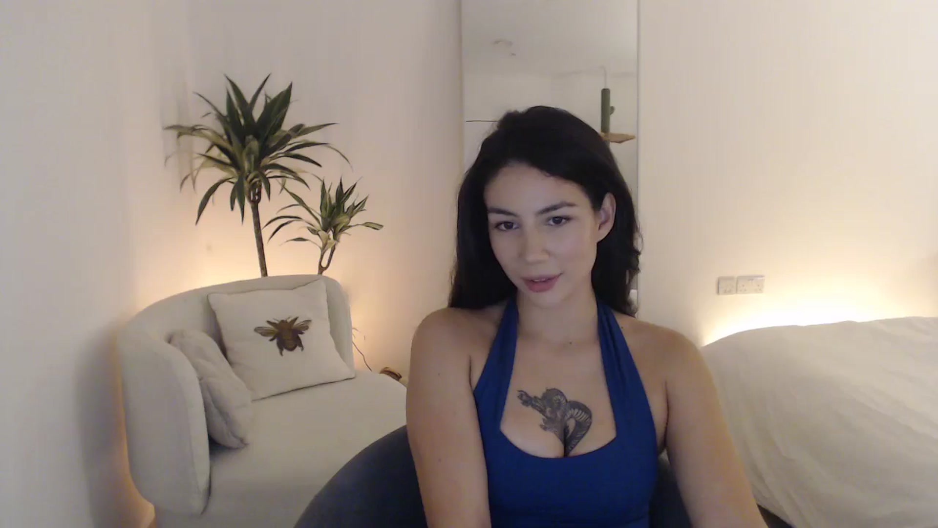 Gallery image thumbnail from anacardi's myfreecams stream on, 10/24/2024, 22:15 image 1 of 20