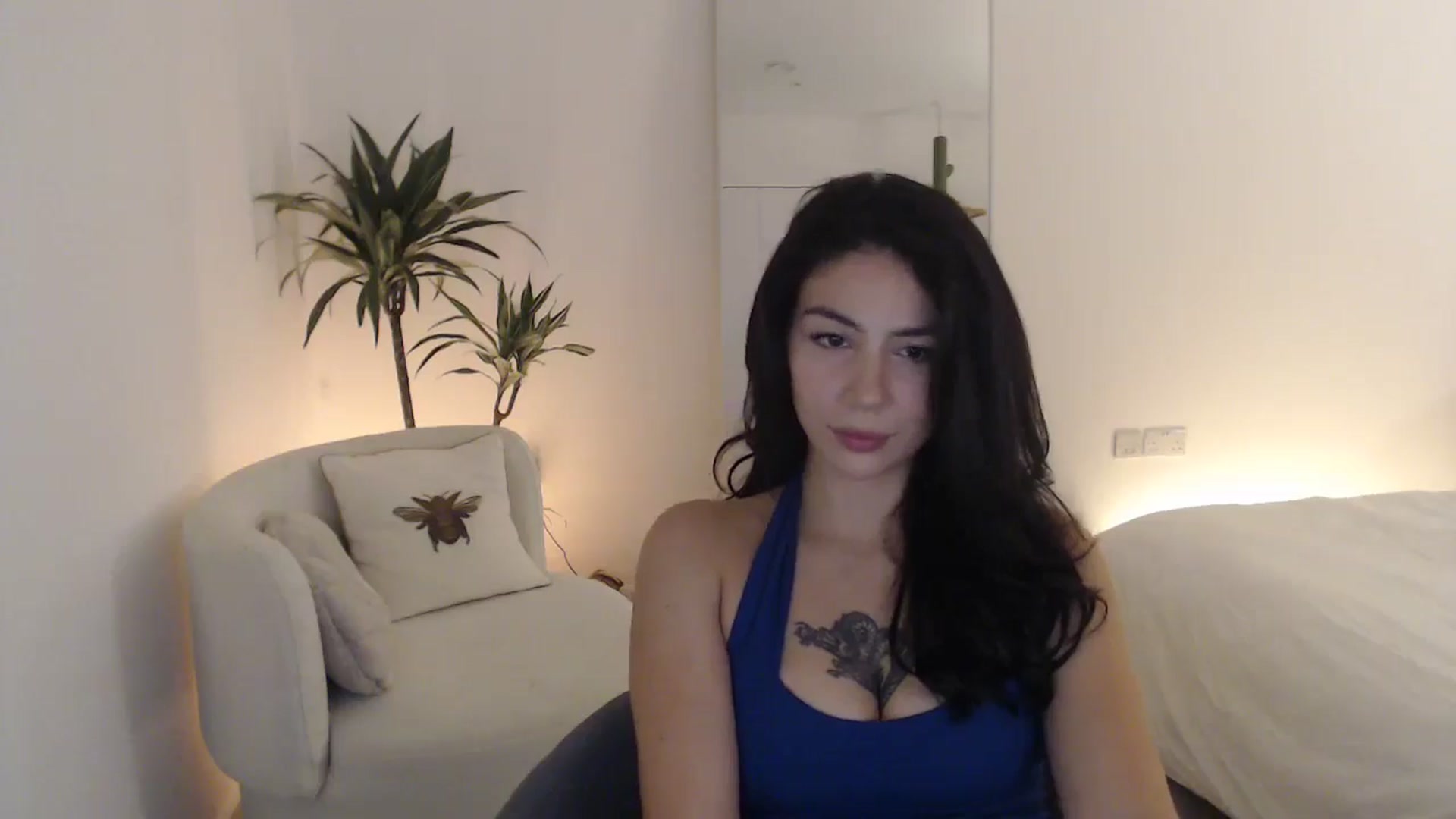 Gallery image thumbnail from anacardi's myfreecams stream on, 10/24/2024, 22:15 image 7 of 20