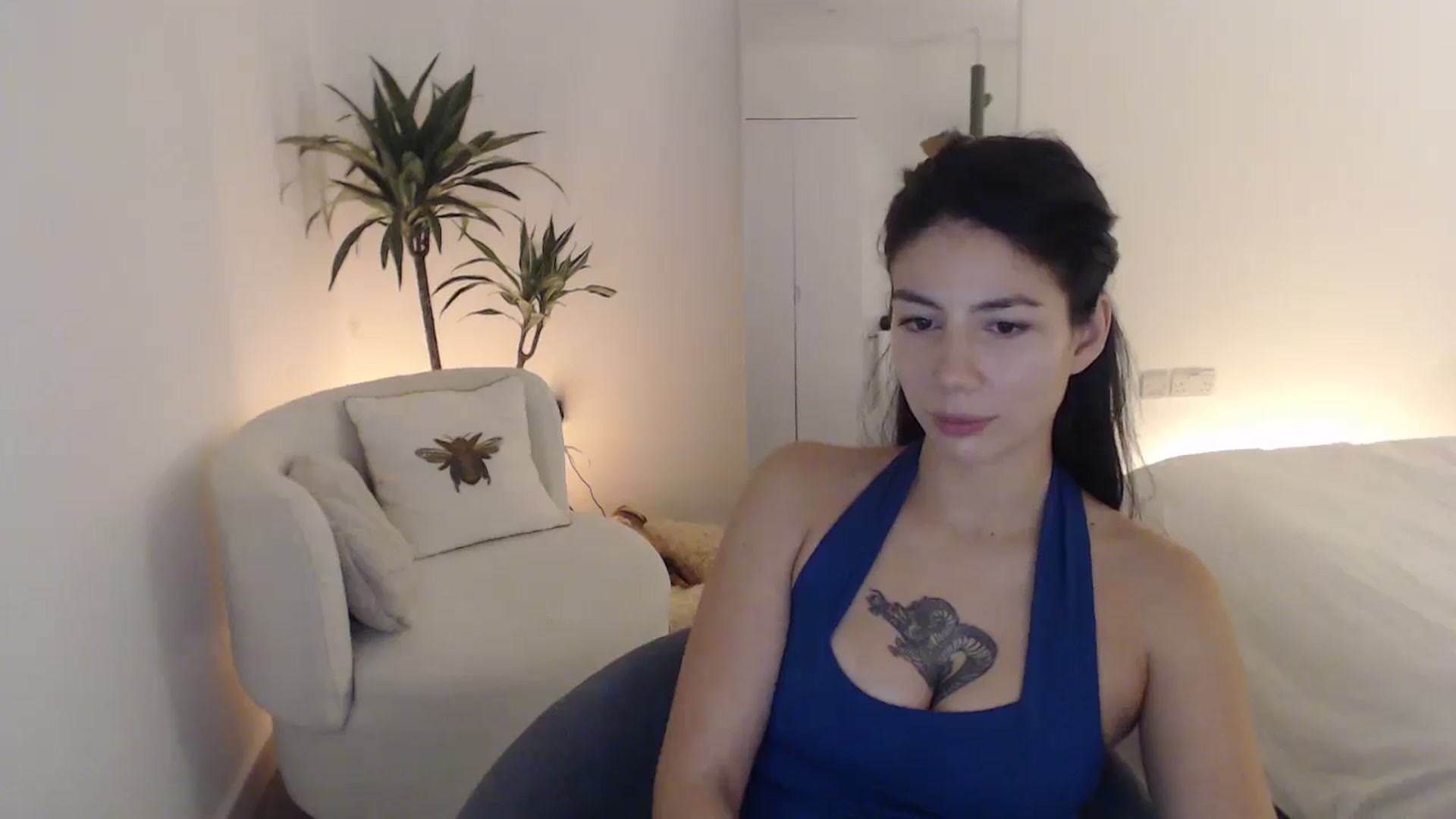 Gallery image thumbnail from anacardi's myfreecams stream on, 10/24/2024, 22:32 image 10 of 20