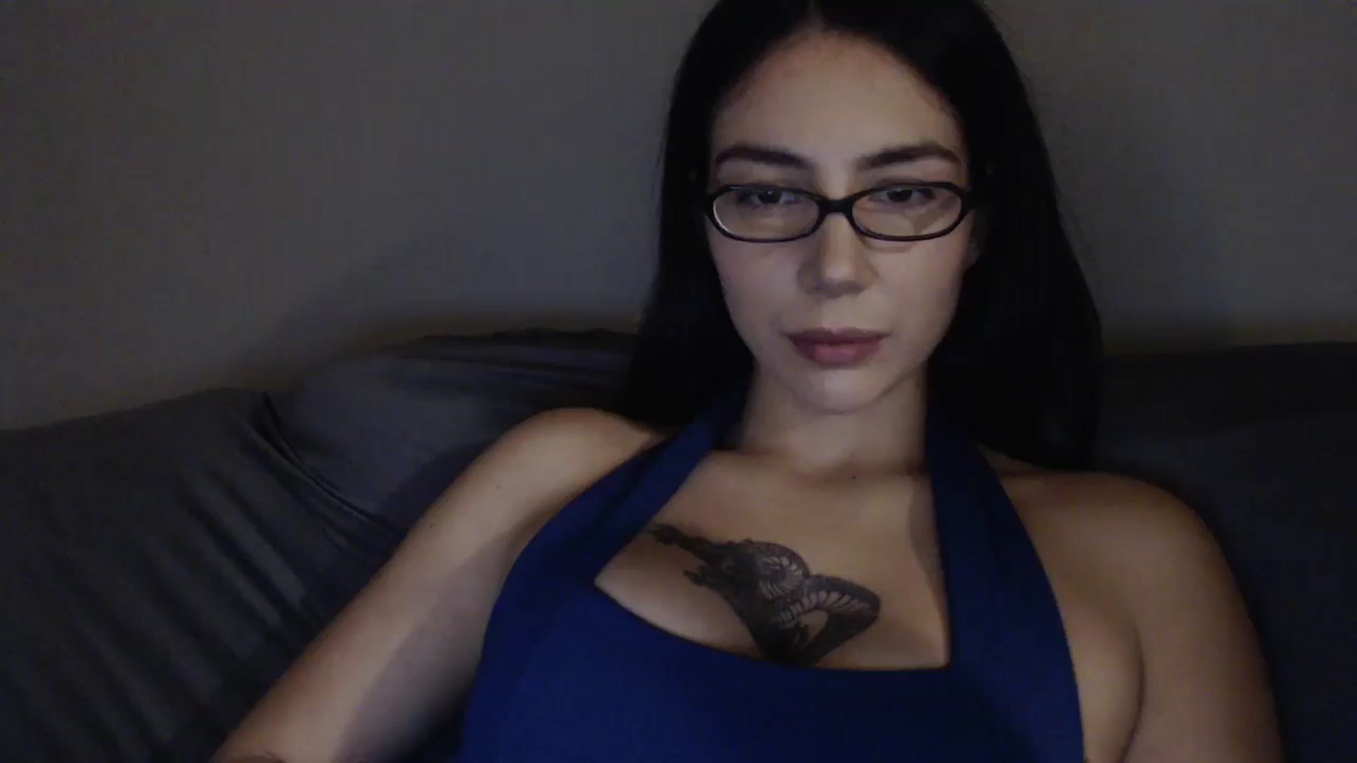 Gallery image thumbnail from anacardi's myfreecams stream on, 10/31/2024, 19:59 image 16 of 20