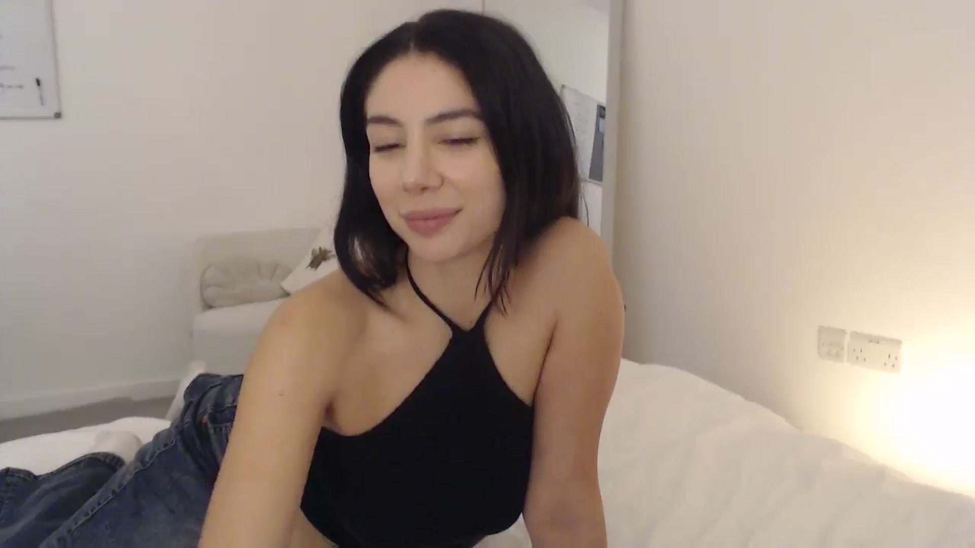 Gallery image thumbnail from anacardi's myfreecams stream on, 11/10/2024, 03:39 image 8 of 20