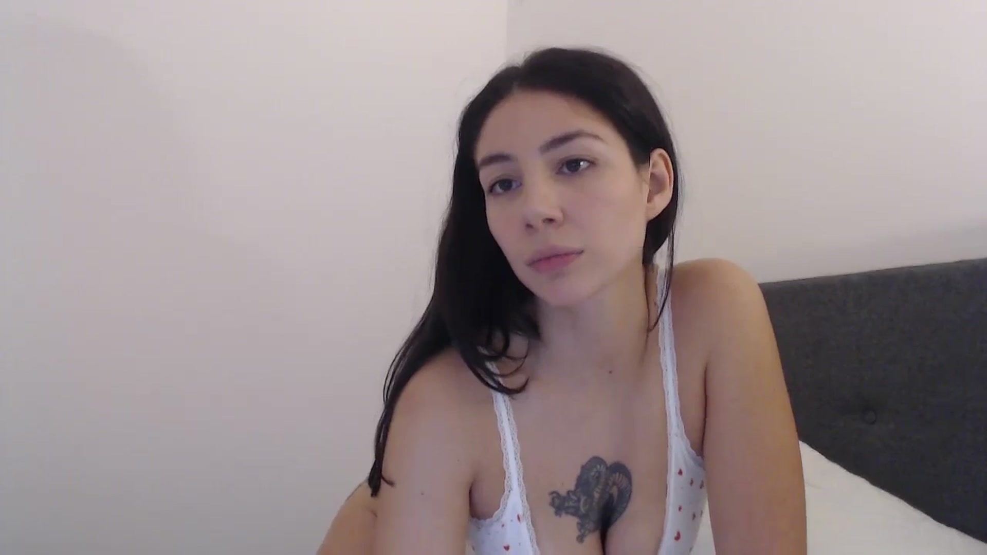 Gallery image thumbnail from anacardi's myfreecams stream on, 11/10/2024, 23:37 image 18 of 20
