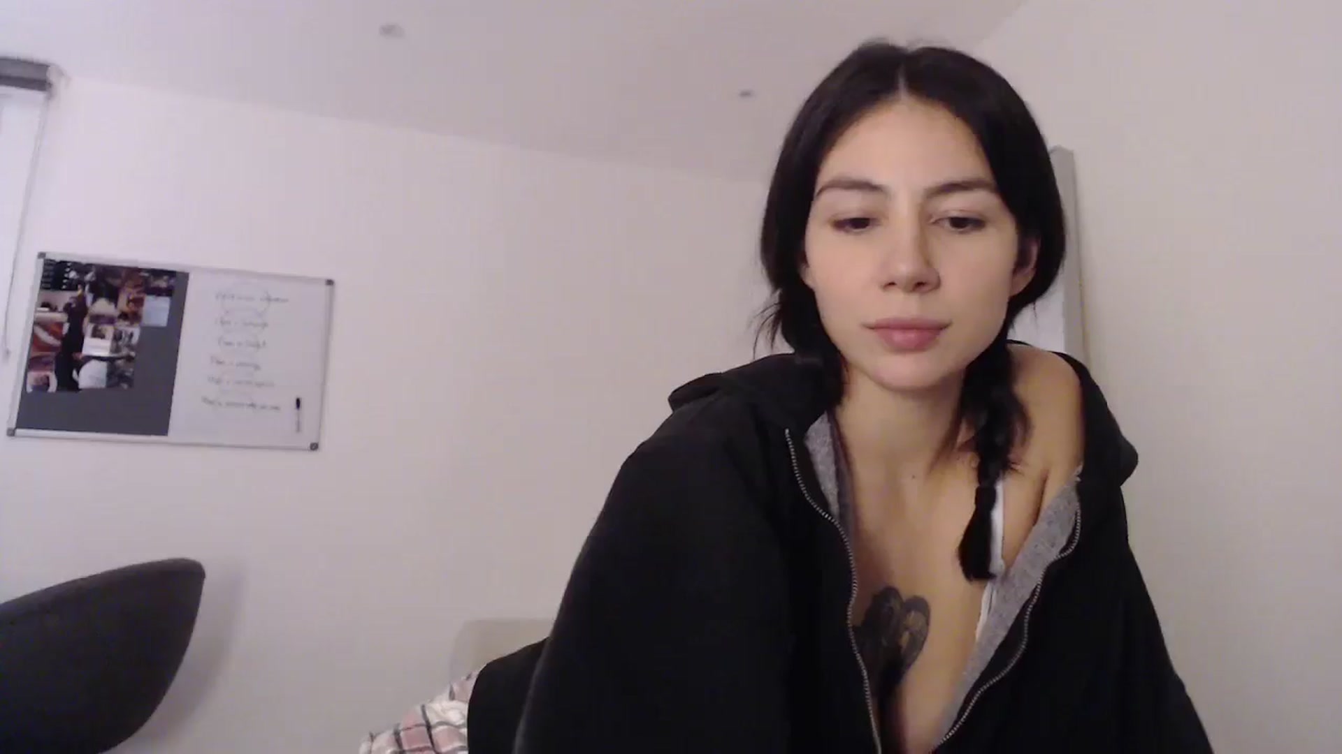 Gallery image thumbnail from anacardi's myfreecams stream on, 11/13/2024, 02:09 image 2 of 20