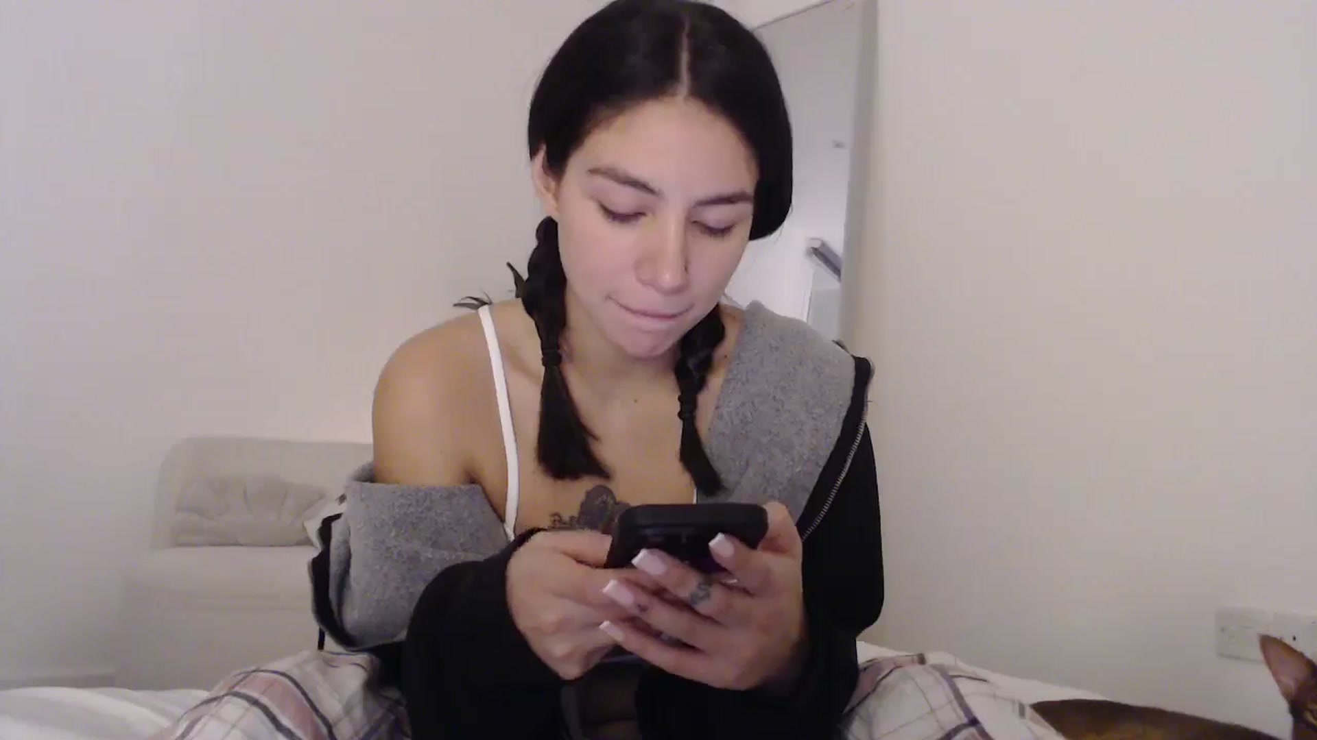 Gallery image thumbnail from anacardi's myfreecams stream on, 11/13/2024, 02:09 image 20 of 20