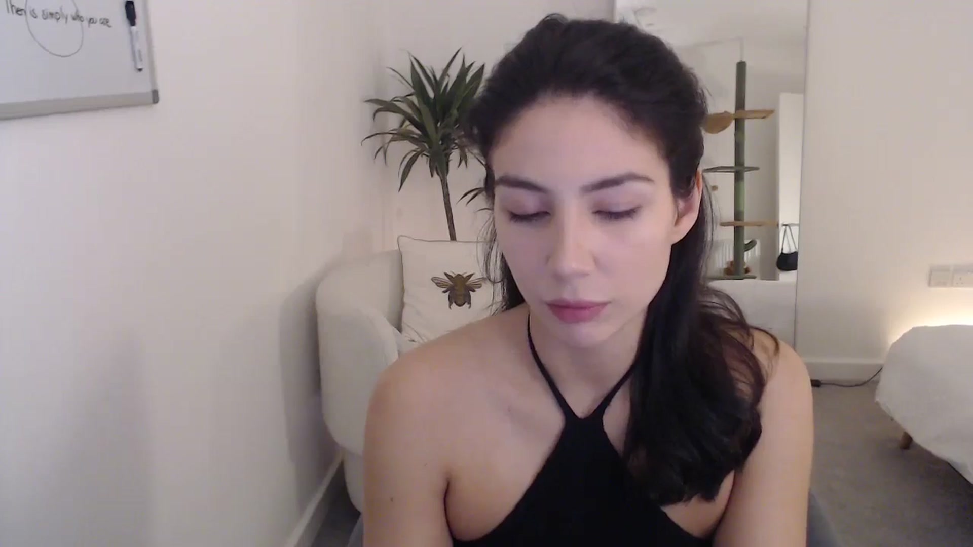 Gallery image thumbnail from anacardi's myfreecams stream on, 11/14/2024, 19:25 image 15 of 20