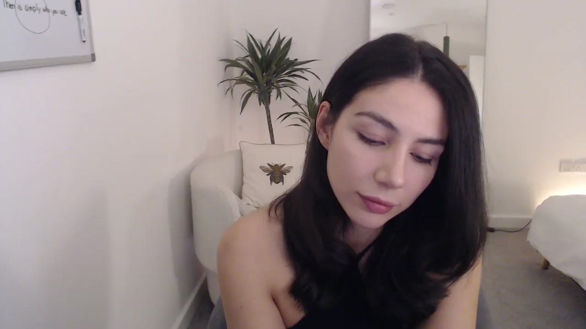 Gallery image thumbnail from anacardi's myfreecams stream on, 11/14/2024, 19:25 image 20 of 20