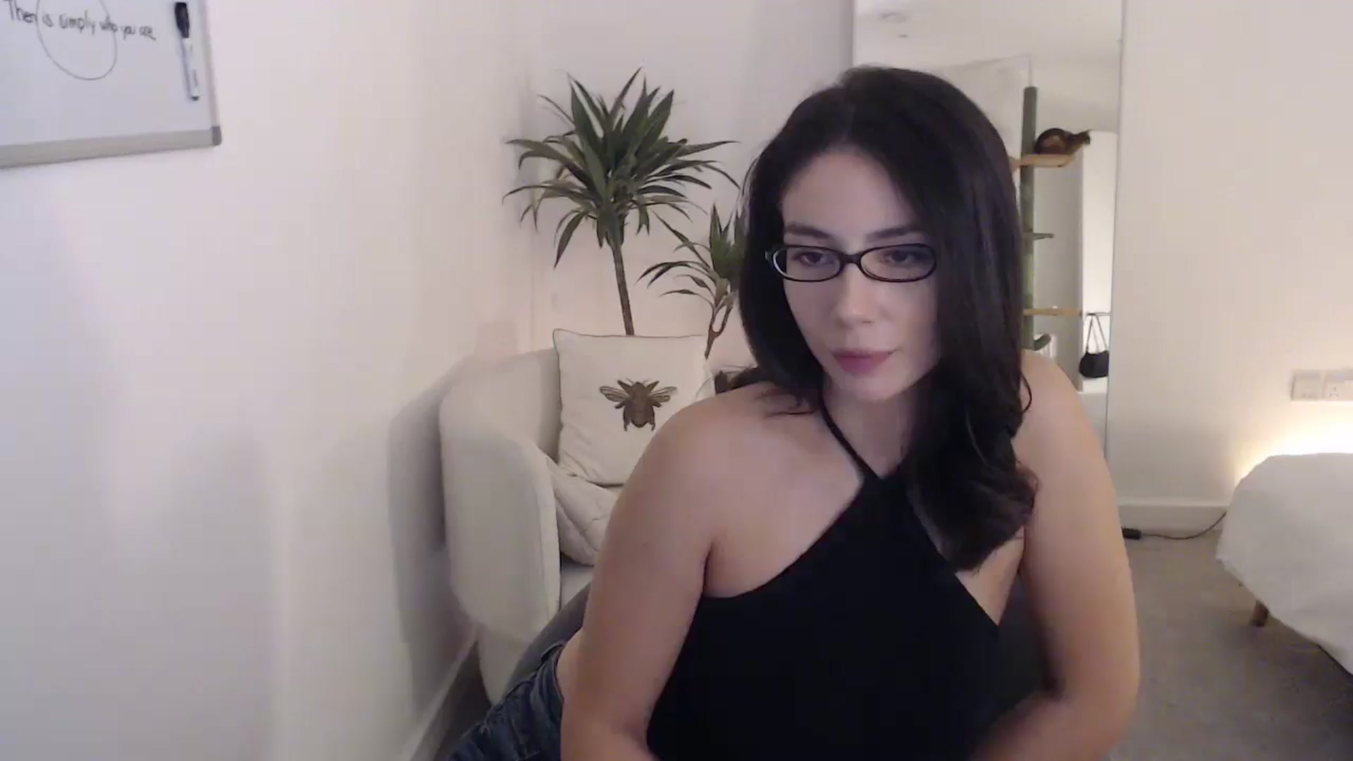 Gallery image thumbnail from anacardi's myfreecams stream on, 11/14/2024, 19:25 image 1 of 20
