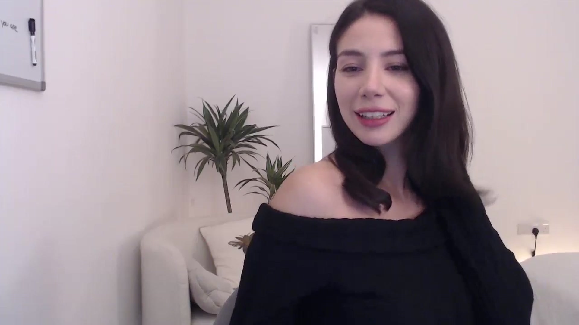 Gallery image thumbnail from anacardi's myfreecams stream on, 11/17/2024, 02:35 image 3 of 20