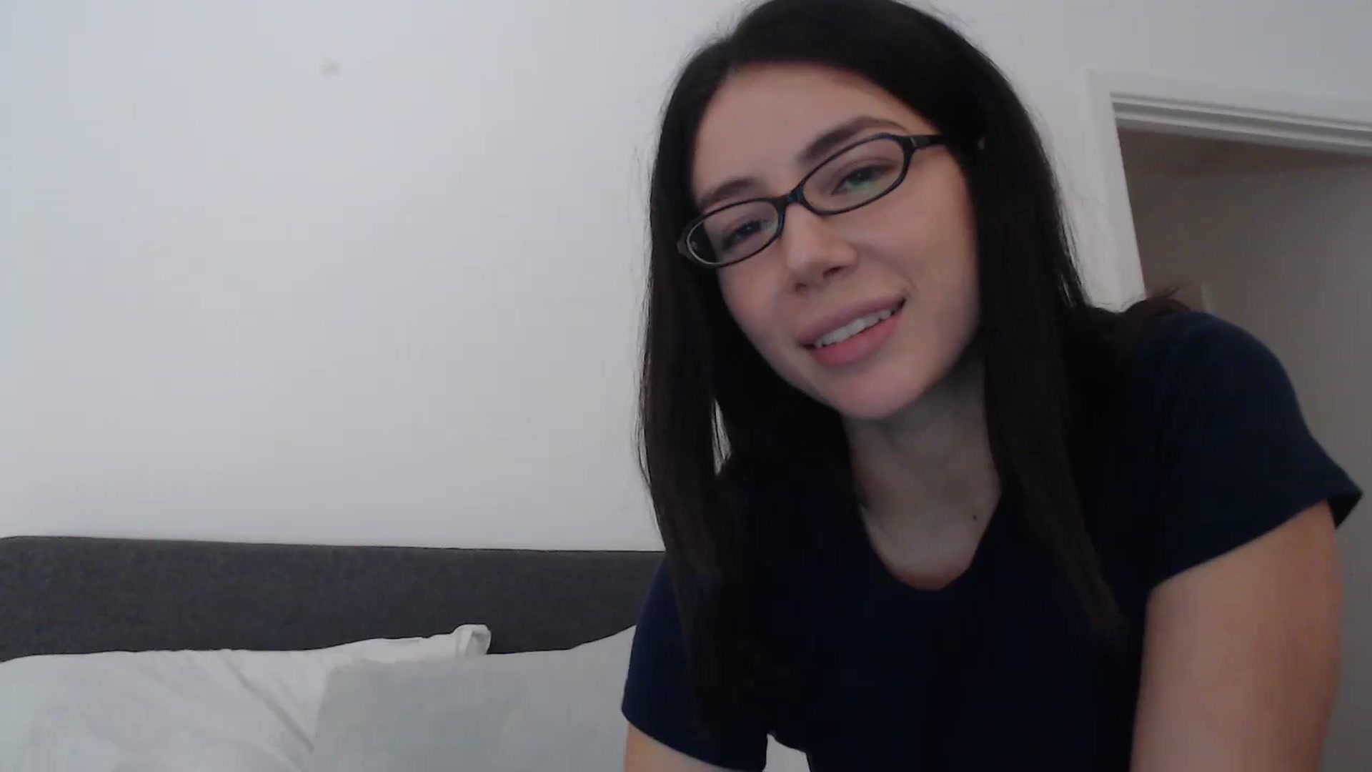 Gallery image thumbnail from anacardi's myfreecams stream on, 11/23/2024, 23:52 image 6 of 20