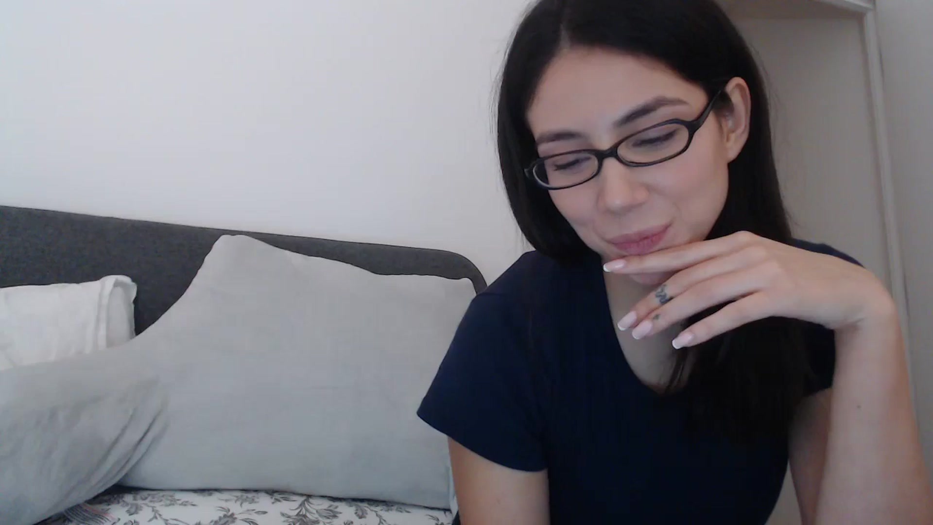 Gallery image thumbnail from anacardi's myfreecams stream on, 11/23/2024, 23:52 image 2 of 20