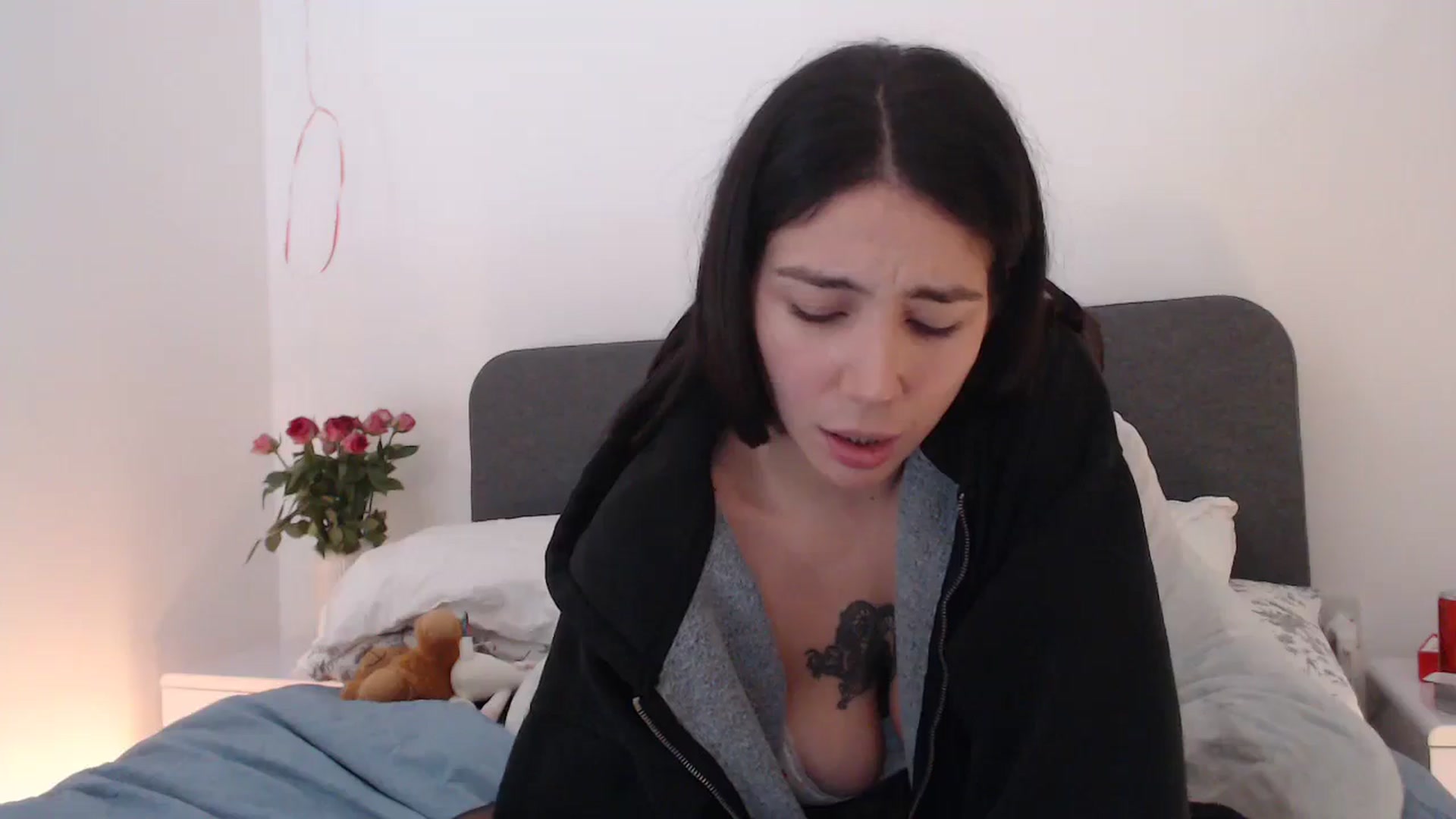 Gallery image thumbnail from anacardi's myfreecams stream on, 11/24/2024, 23:34 image 13 of 20