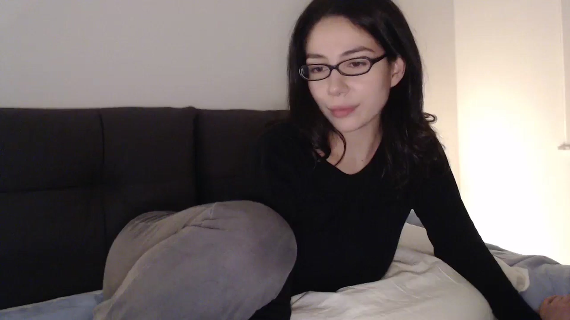 Gallery image thumbnail from anacardi's myfreecams stream on, 11/28/2024, 17:29 image 3 of 20