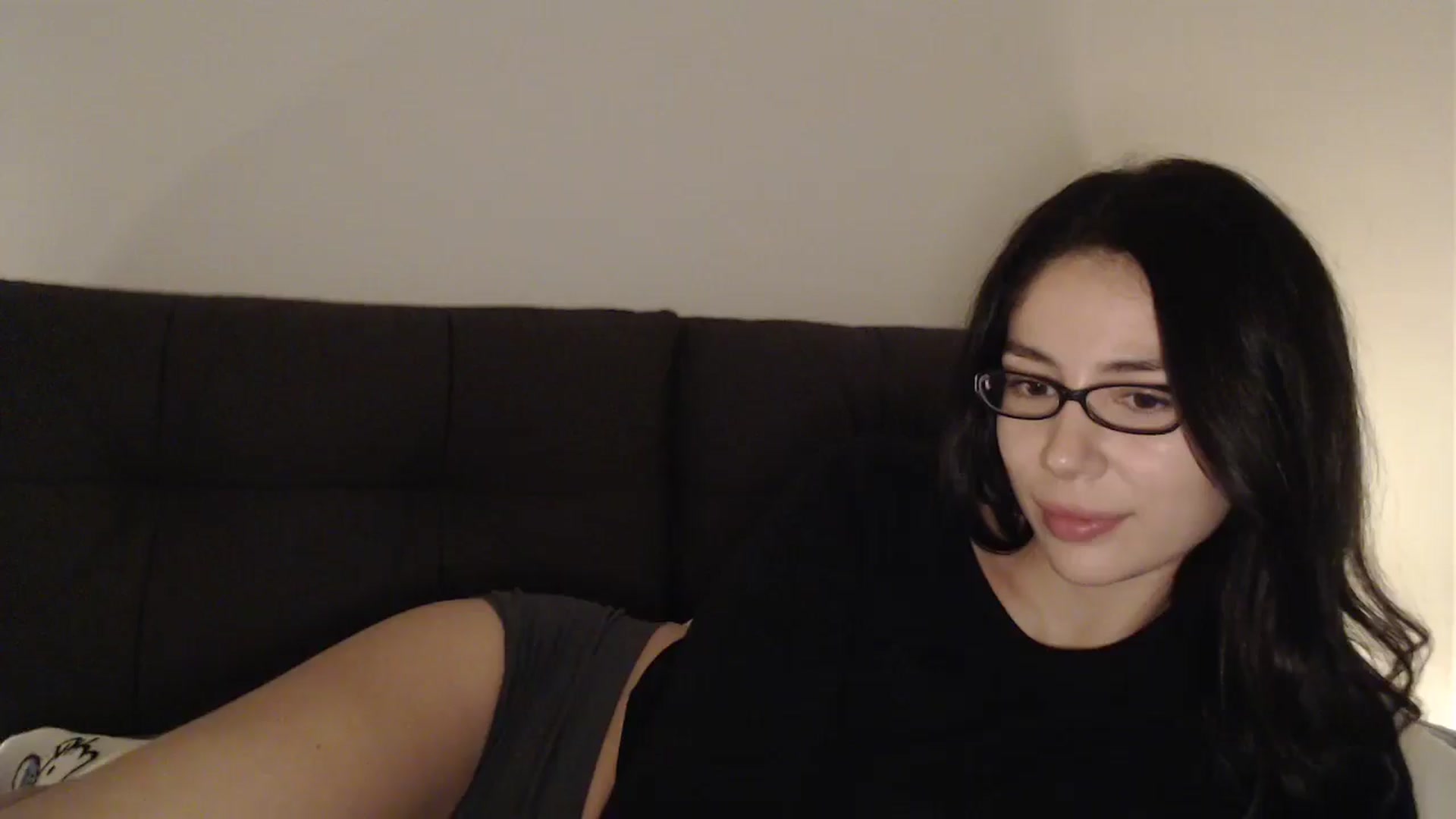 Gallery image thumbnail from anacardi's myfreecams stream on, 11/28/2024, 18:42 image 15 of 20