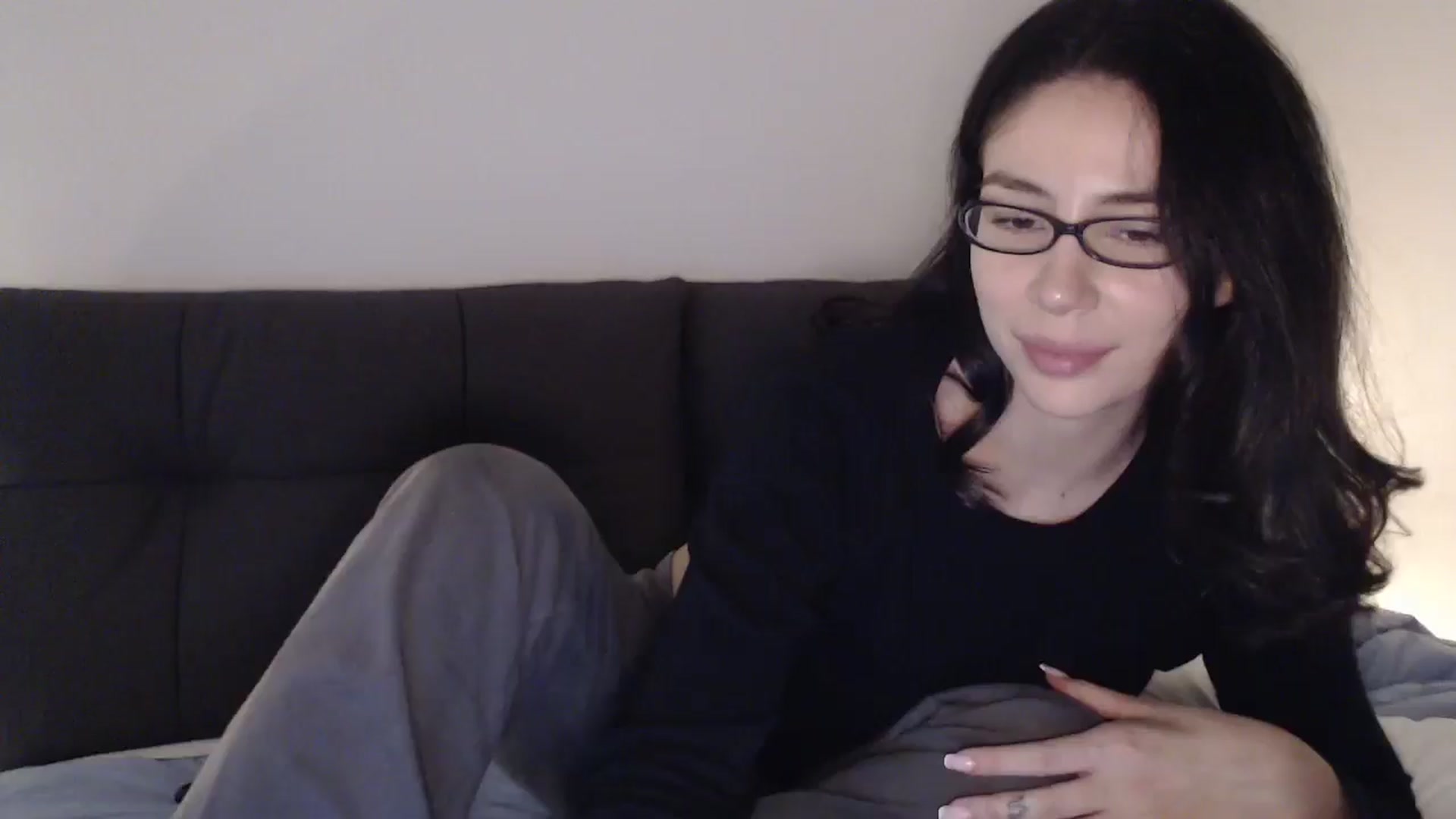 Gallery image thumbnail from anacardi's myfreecams stream on, 11/28/2024, 18:42 image 1 of 20