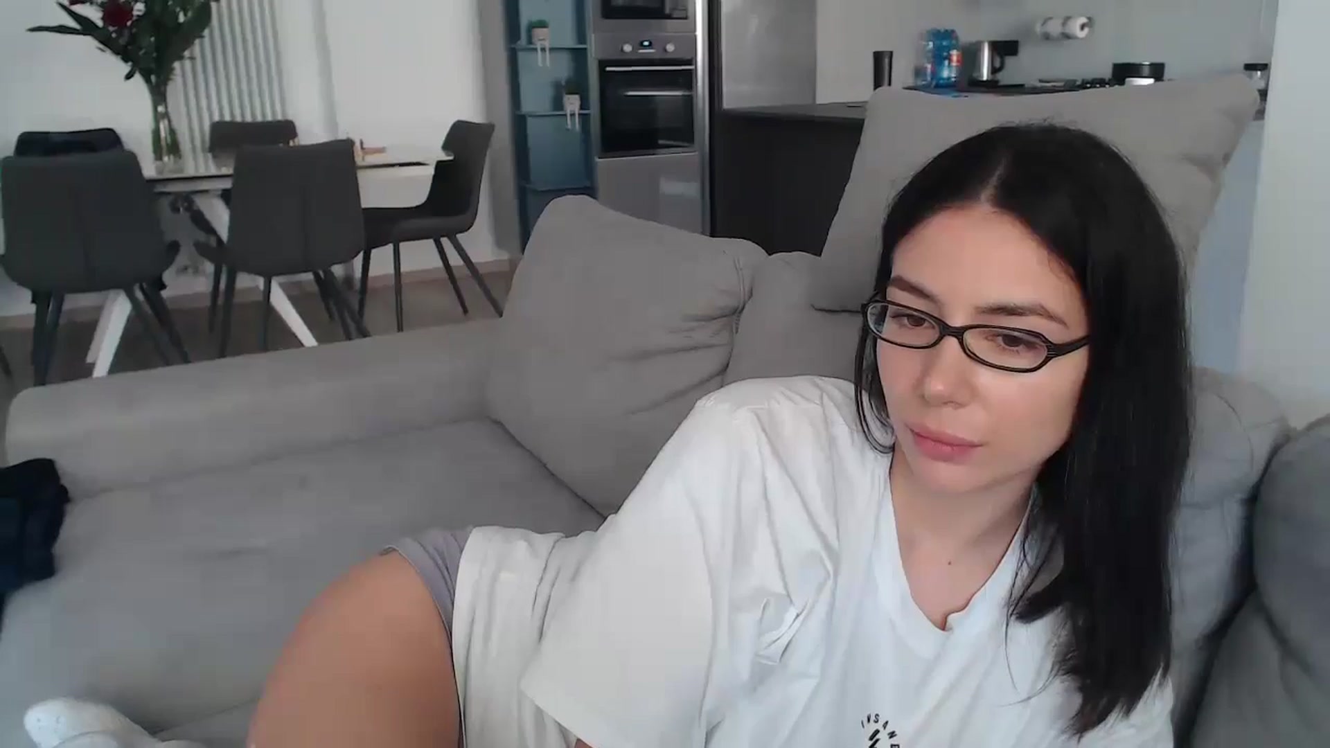 Gallery image thumbnail from anacardi's myfreecams stream on, 11/30/2024, 13:24 image 7 of 20