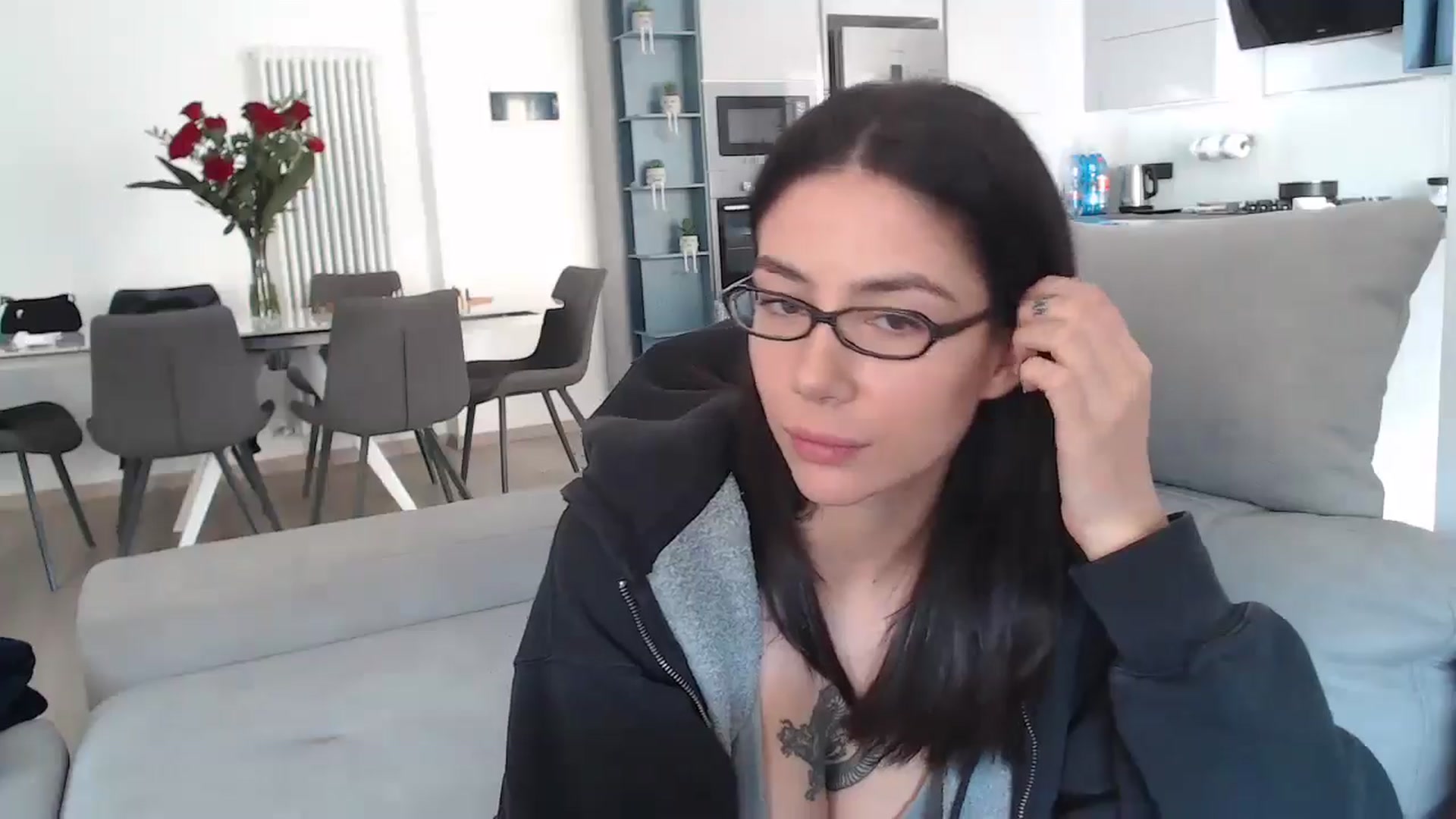 Gallery image thumbnail from anacardi's myfreecams stream on, 11/30/2024, 13:24 image 20 of 20