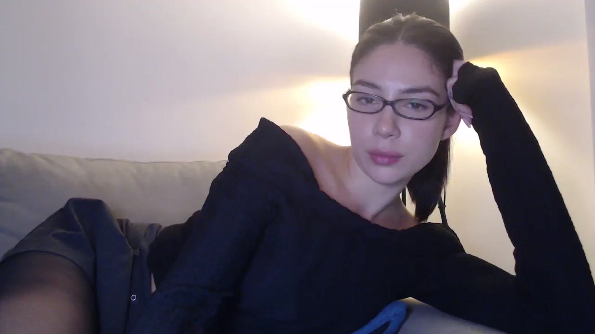 Gallery image thumbnail from anacardi's myfreecams stream on, 12/01/2024, 03:57 image 3 of 20