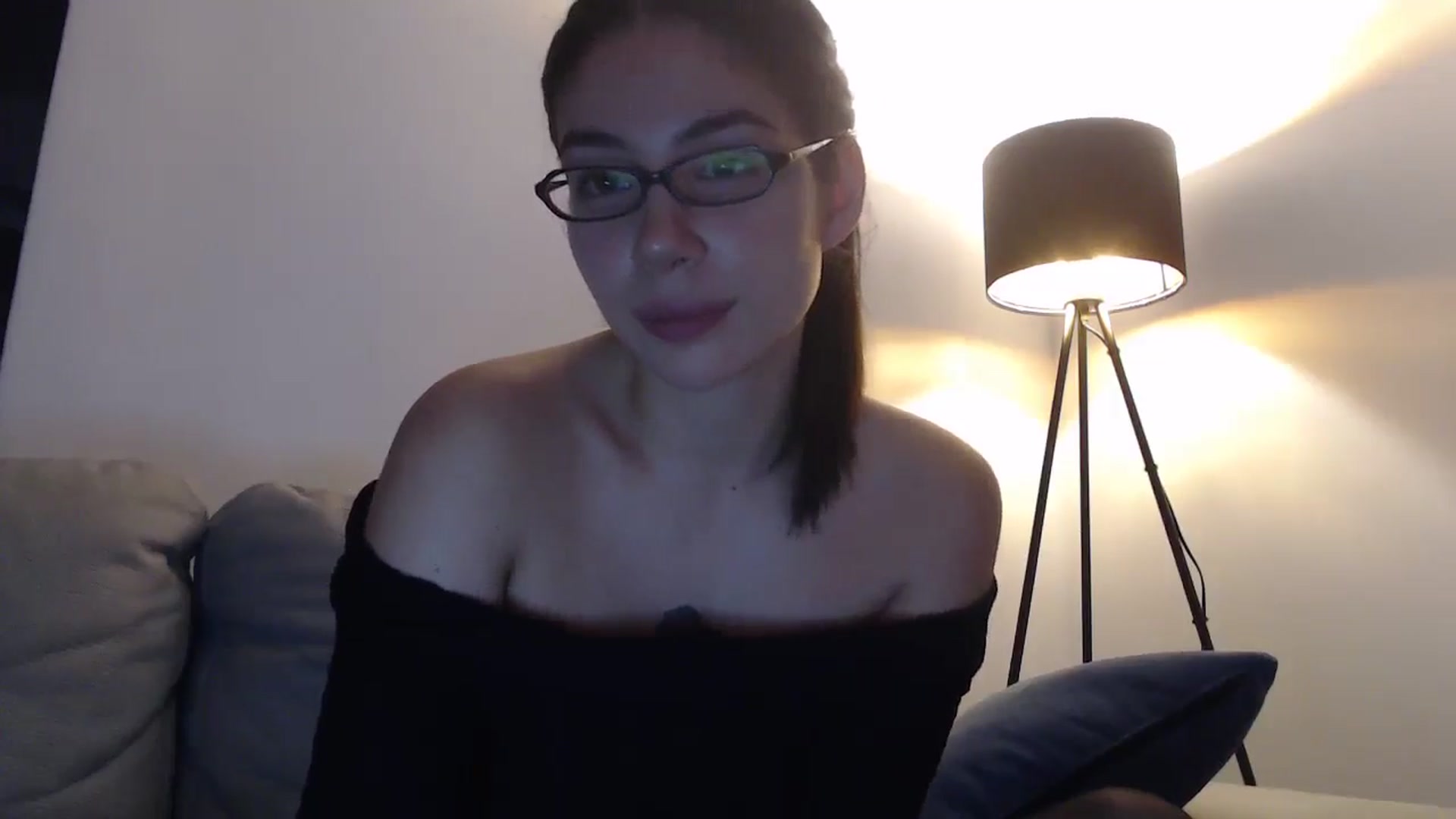 Gallery image thumbnail from anacardi's myfreecams stream on, 12/01/2024, 03:57 image 14 of 20
