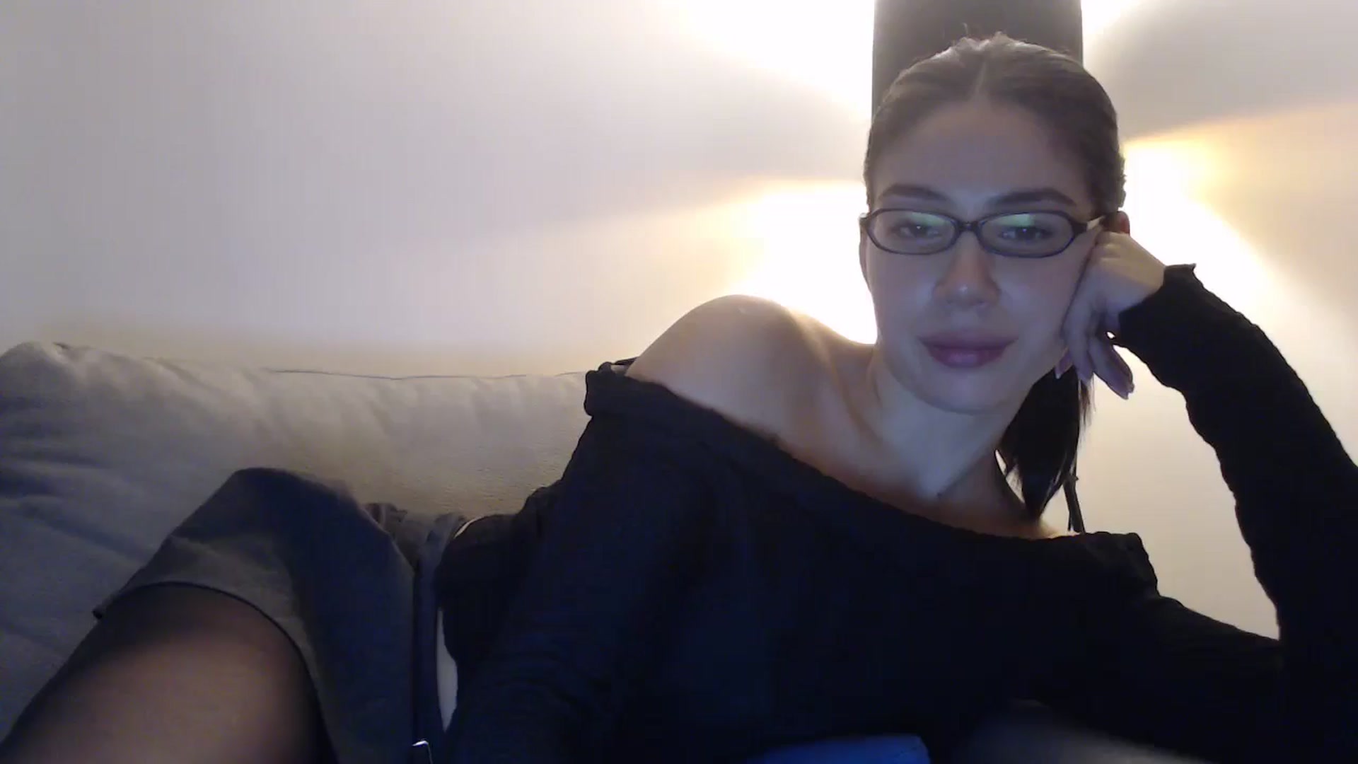 Gallery image thumbnail from anacardi's myfreecams stream on, 12/01/2024, 03:57 image 7 of 20