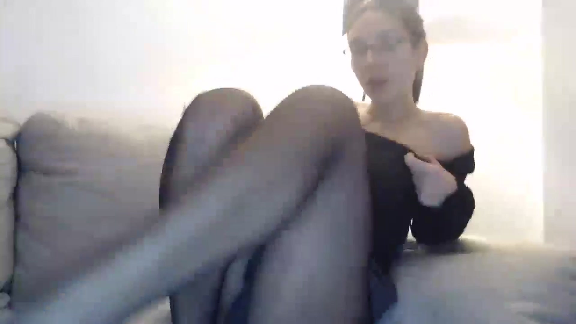 Gallery image thumbnail from anacardi's myfreecams stream on, 12/01/2024, 03:57 image 18 of 20