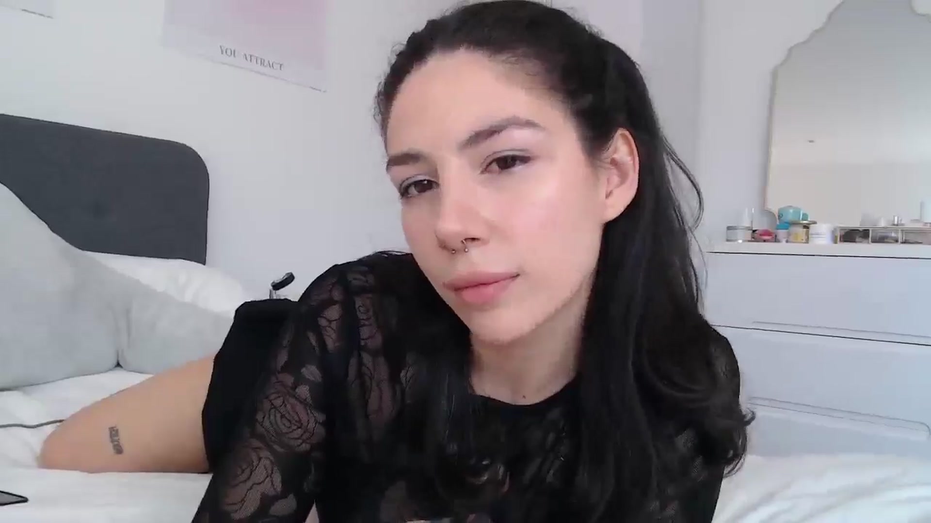 Gallery image thumbnail from anacardi's myfreecams stream on, 03/13/2025, 16:44 image 6 of 20