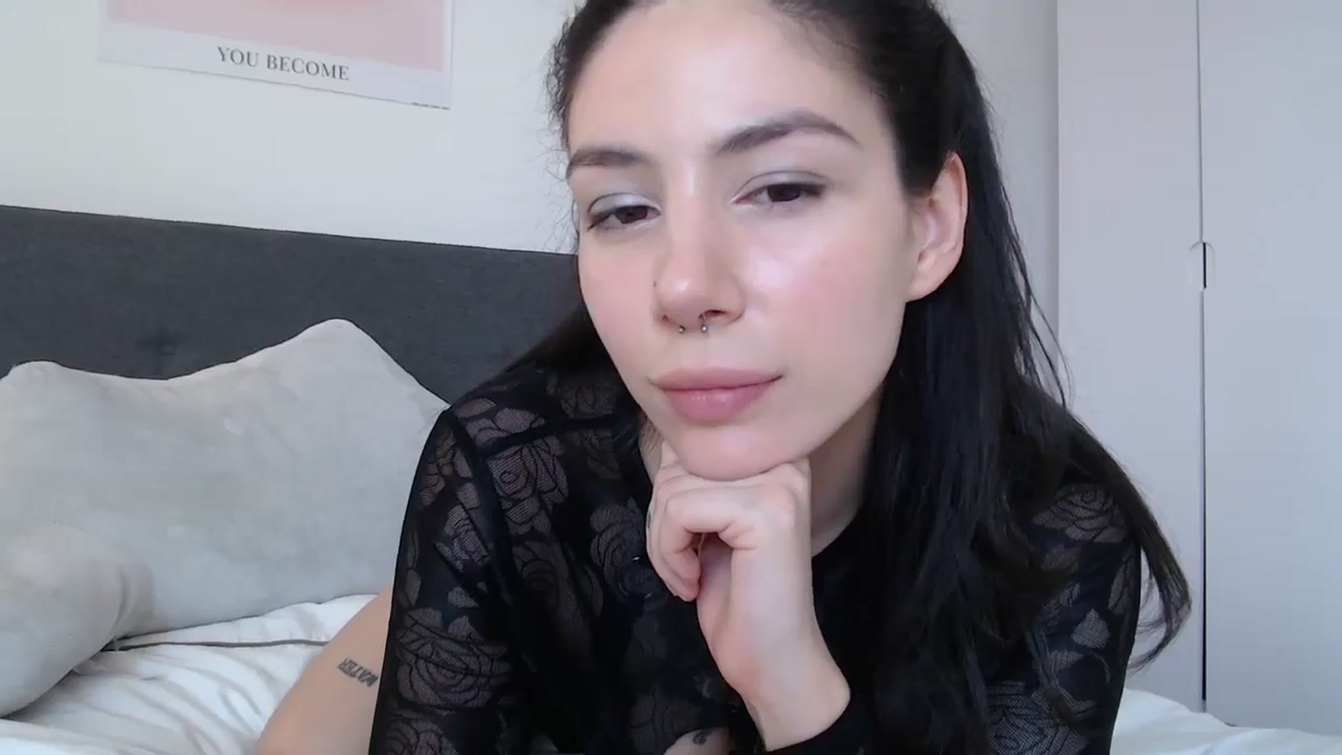 Gallery image thumbnail from anacardi's myfreecams stream on, 03/13/2025, 16:44 image 18 of 20